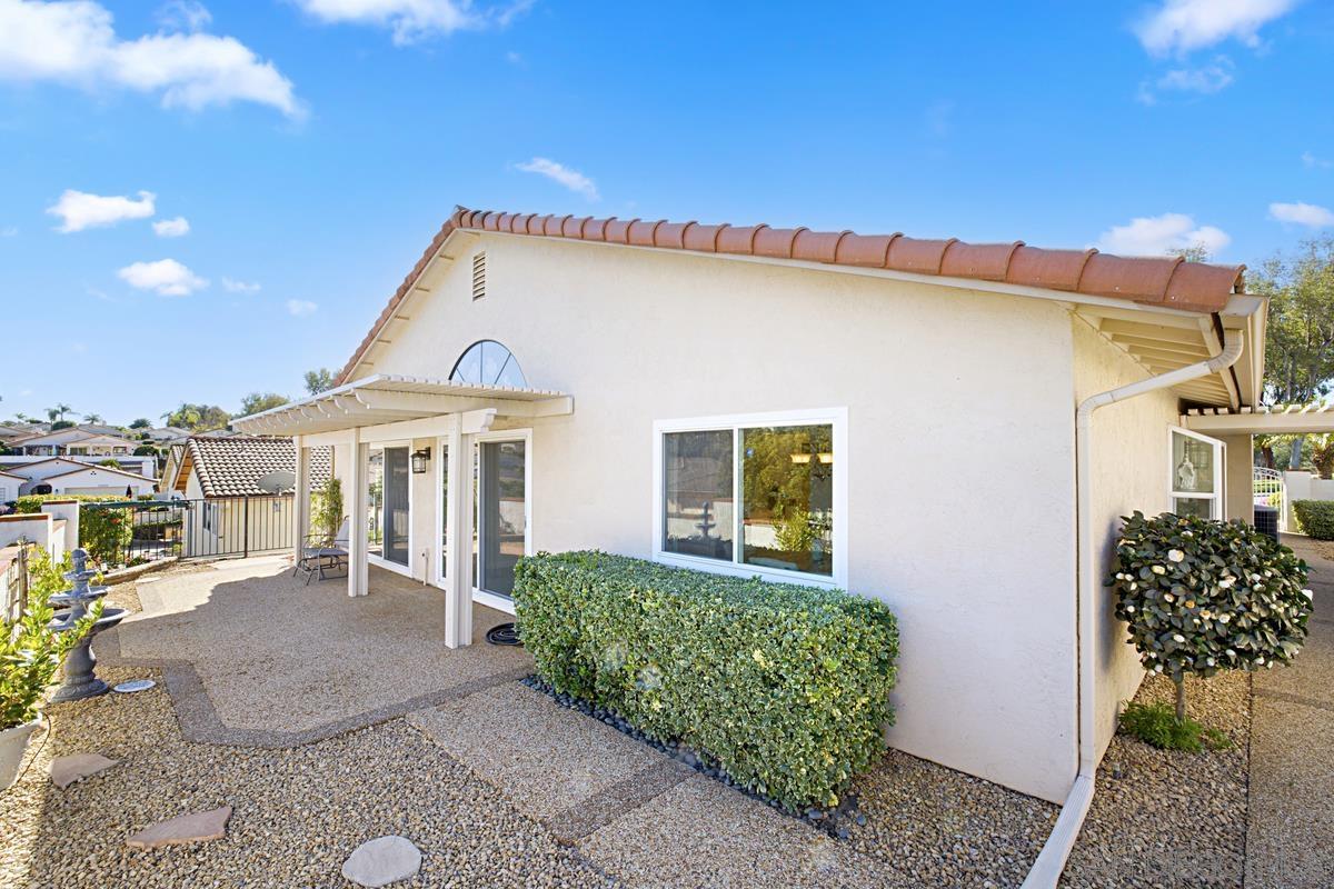 Detail Gallery Image 23 of 30 For 18018  Calle Estepona, San Diego,  CA 92128 - 2 Beds | 2 Baths