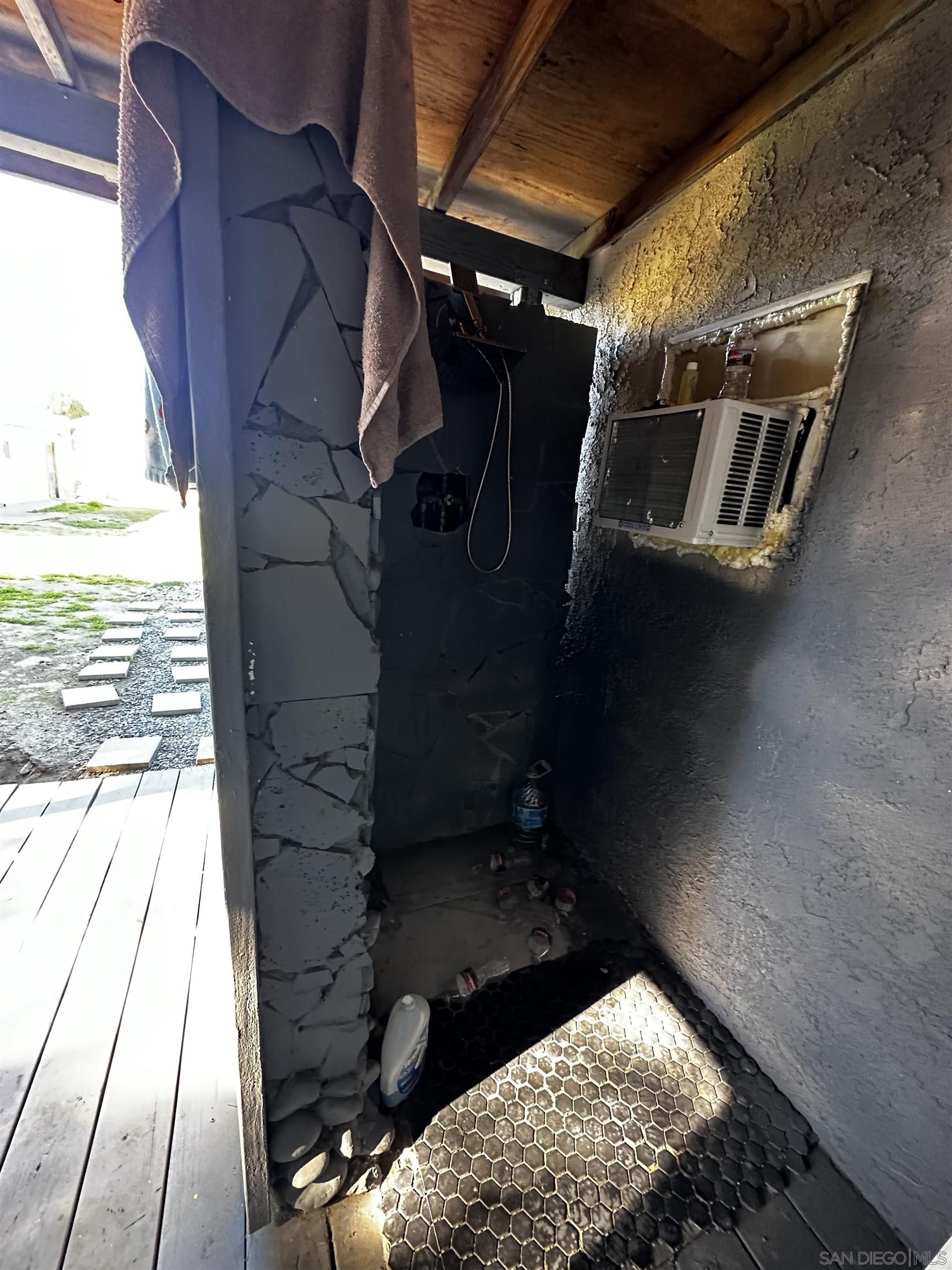 Detail Gallery Image 22 of 22 For 282 N 6th Avenue, Upland,  CA 91786 - 2 Beds | 1 Baths