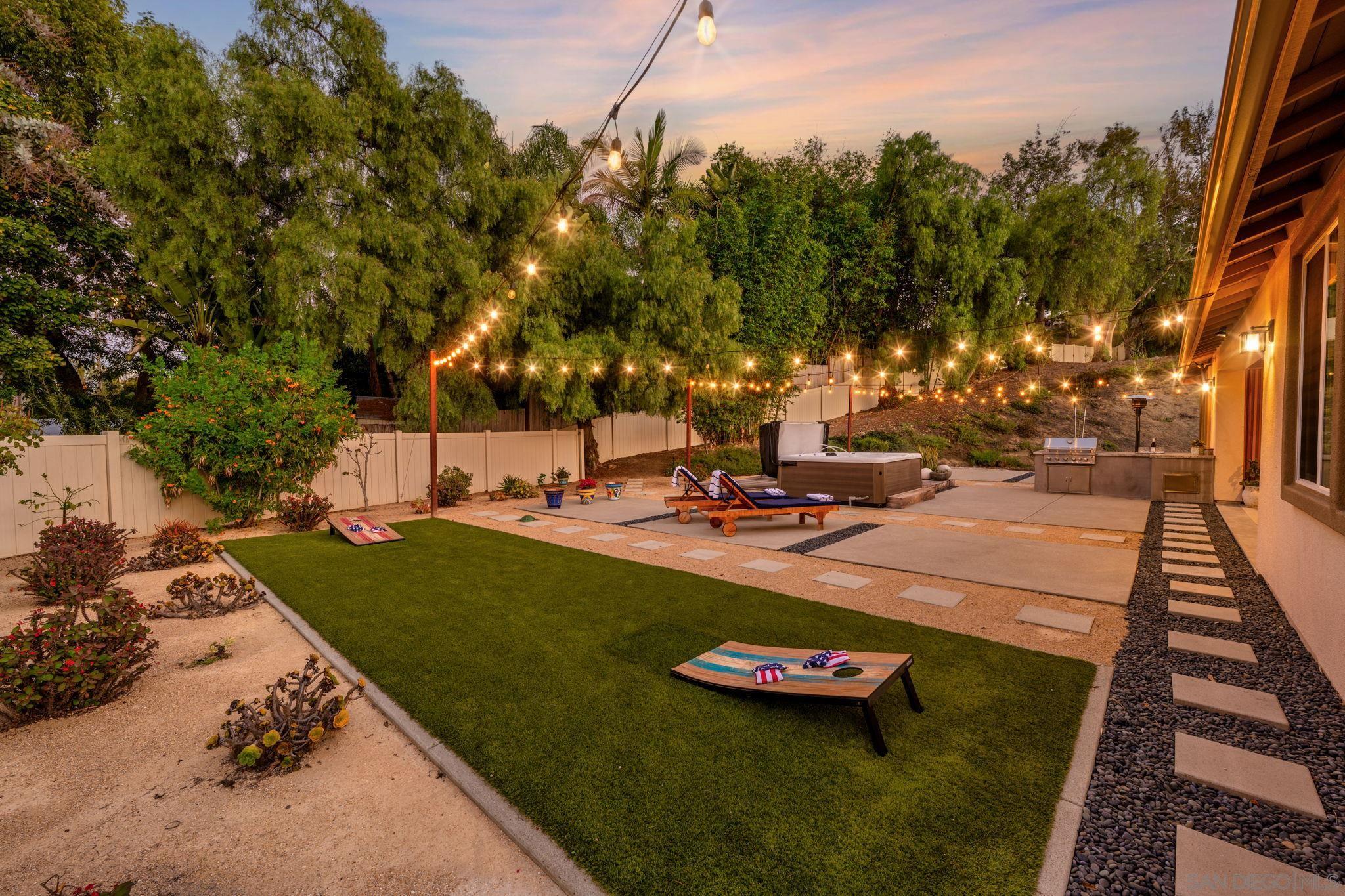 Detail Gallery Image 60 of 75 For 406  Glin Ct, Vista,  CA 92081 - 4 Beds | 3/1 Baths