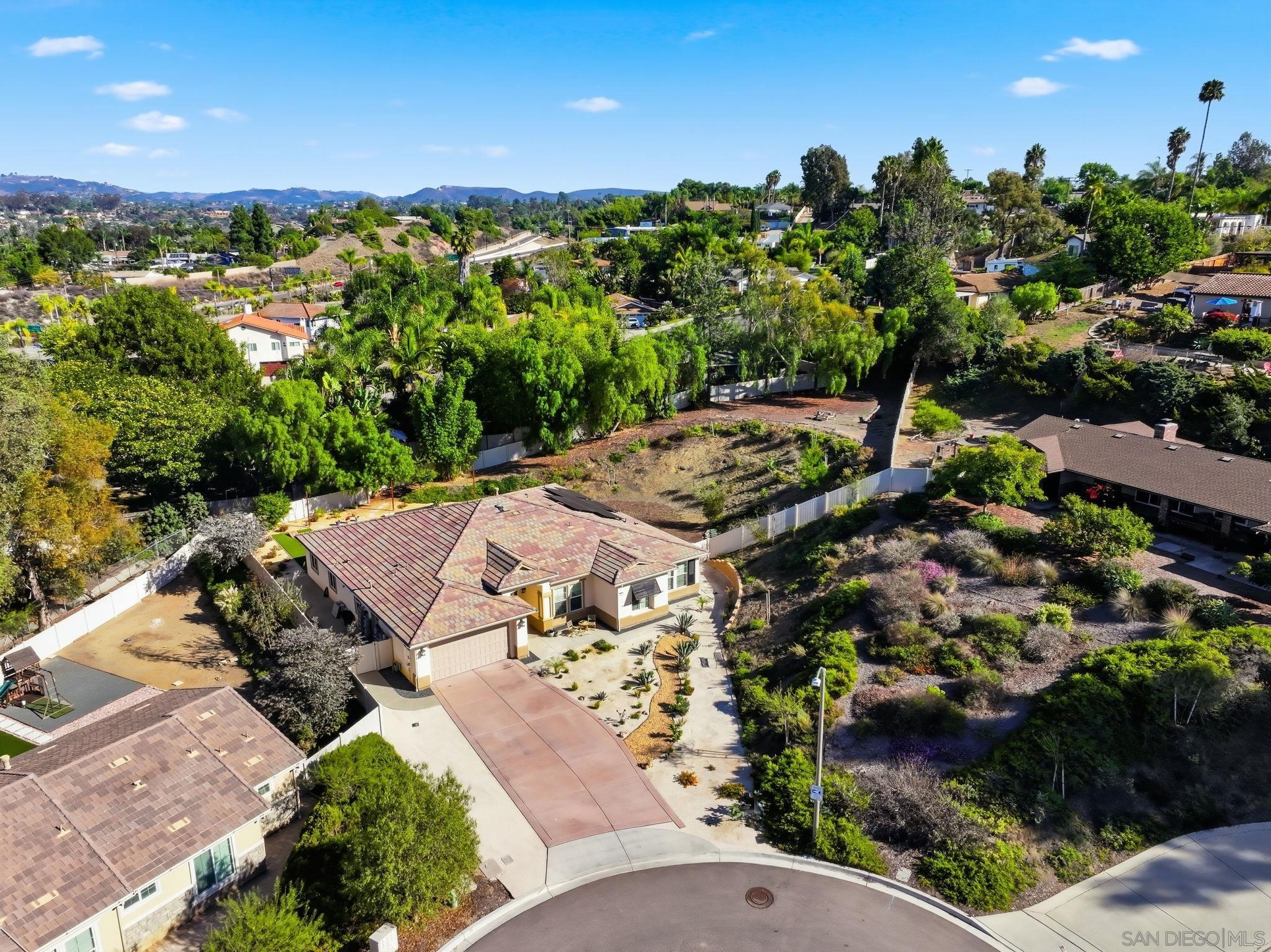 Detail Gallery Image 70 of 75 For 406  Glin Ct, Vista,  CA 92081 - 4 Beds | 3/1 Baths