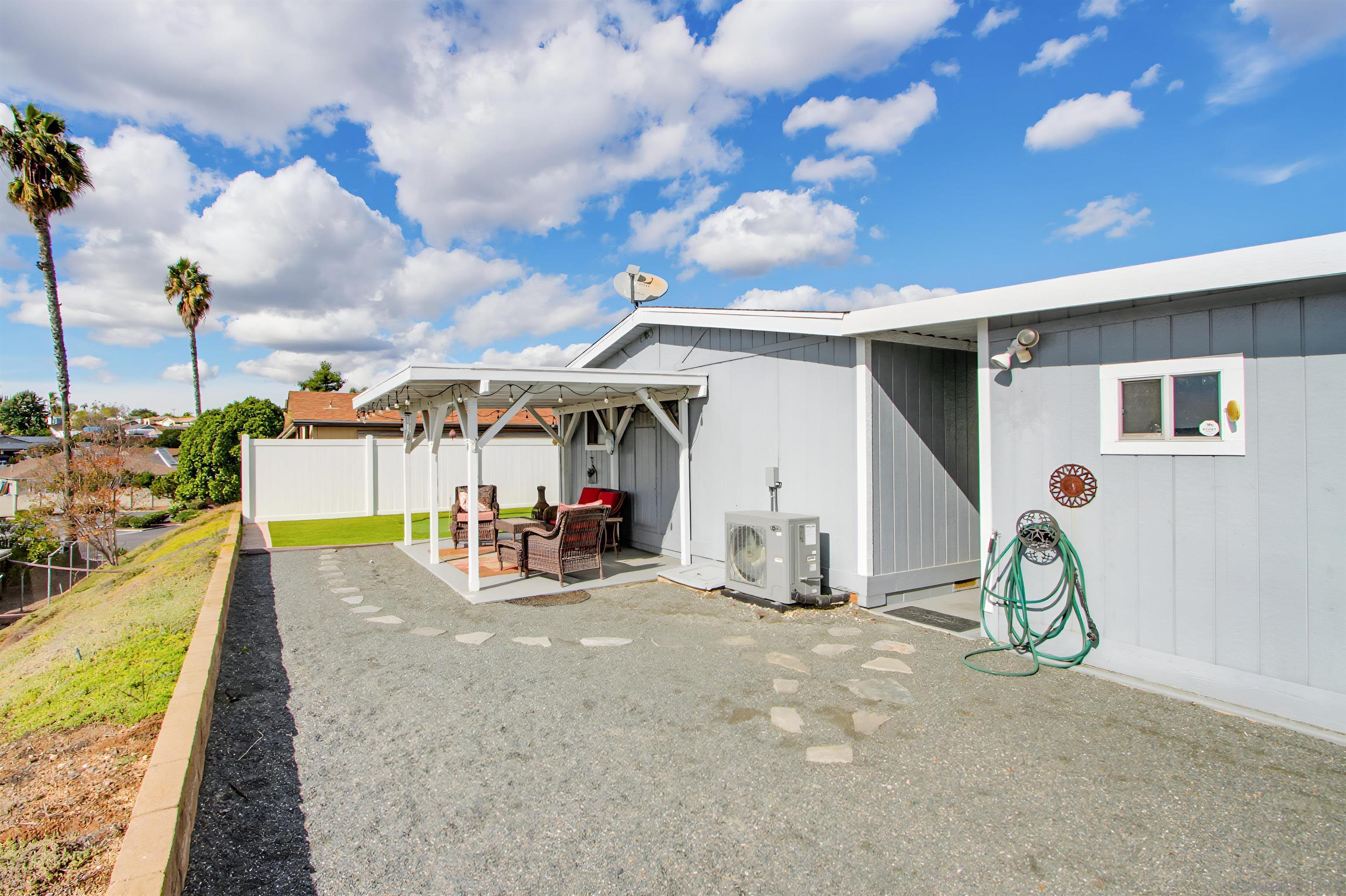 Detail Gallery Image 30 of 46 For 1723  Kiwi Gln, Escondido,  CA 92026 - 2 Beds | 2 Baths