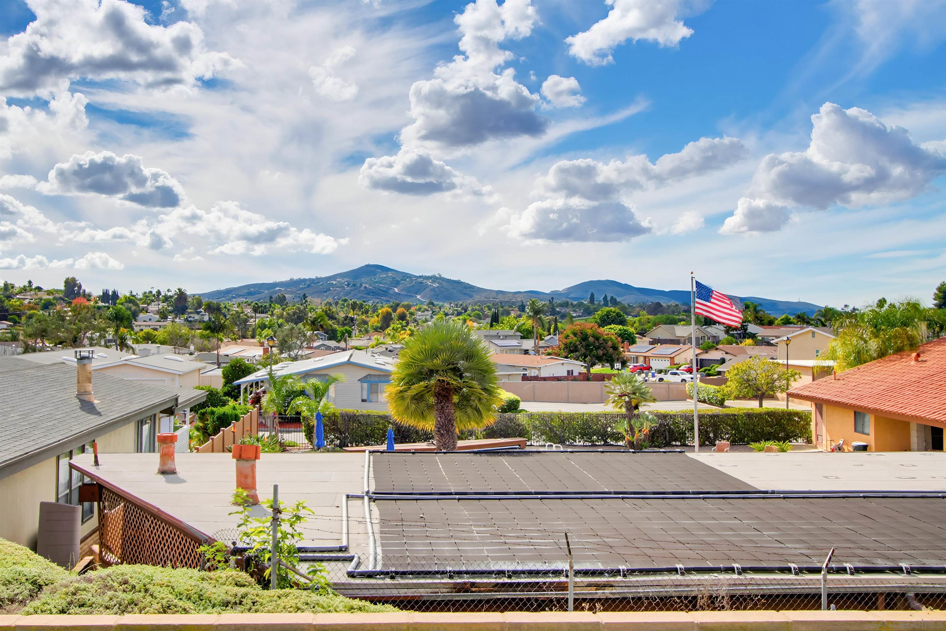 Detail Gallery Image 32 of 46 For 1723  Kiwi Gln, Escondido,  CA 92026 - 2 Beds | 2 Baths