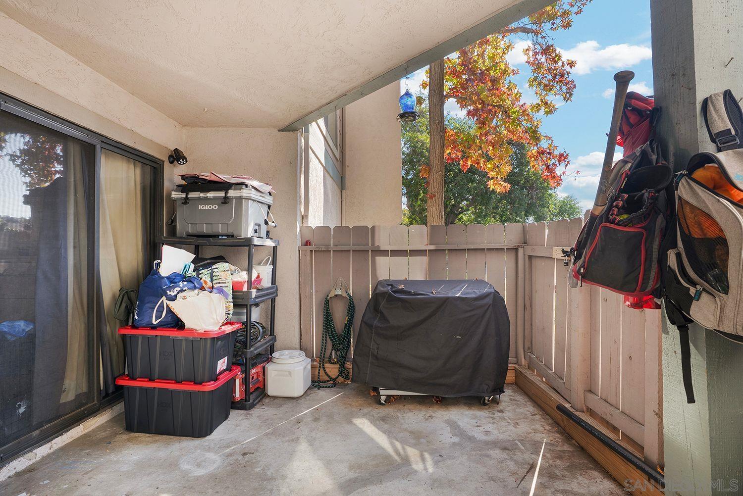 Detail Gallery Image 15 of 25 For 3065  Charwood Ct, Spring Valley,  CA 91978 - 2 Beds | 2 Baths