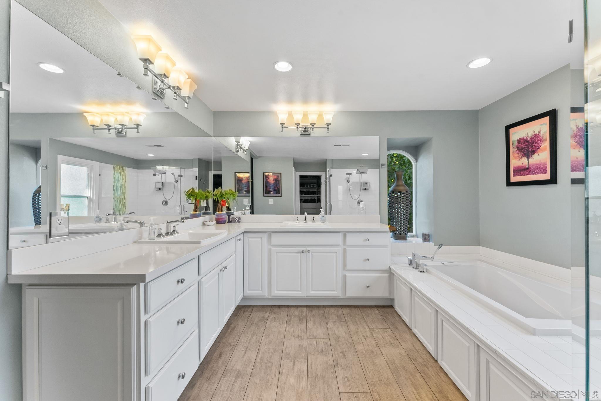 Detail Gallery Image 27 of 75 For 3045  Mary Ln, Escondido,  CA 92025 - 6 Beds | 4/1 Baths