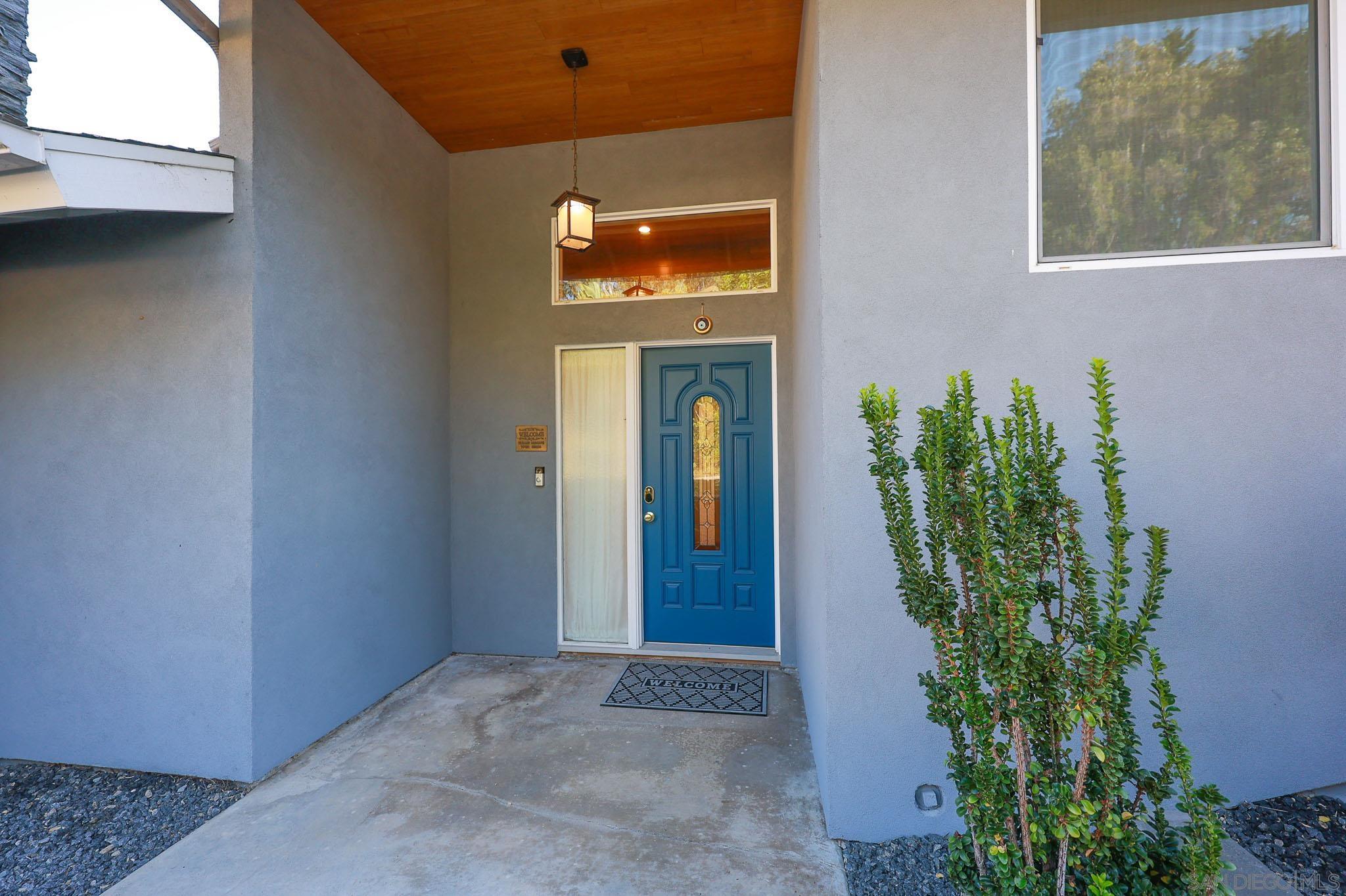 Detail Gallery Image 32 of 54 For 7901  Avenida Kirjah, La Jolla,  CA 92037 - 6 Beds | 6/1 Baths