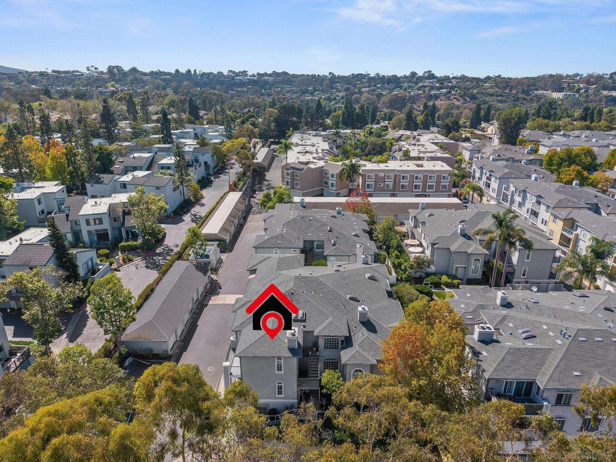 Detail Gallery Image 38 of 45 For 8635  via Mallorca  #D,  La Jolla,  CA 92037 - 2 Beds | 2 Baths