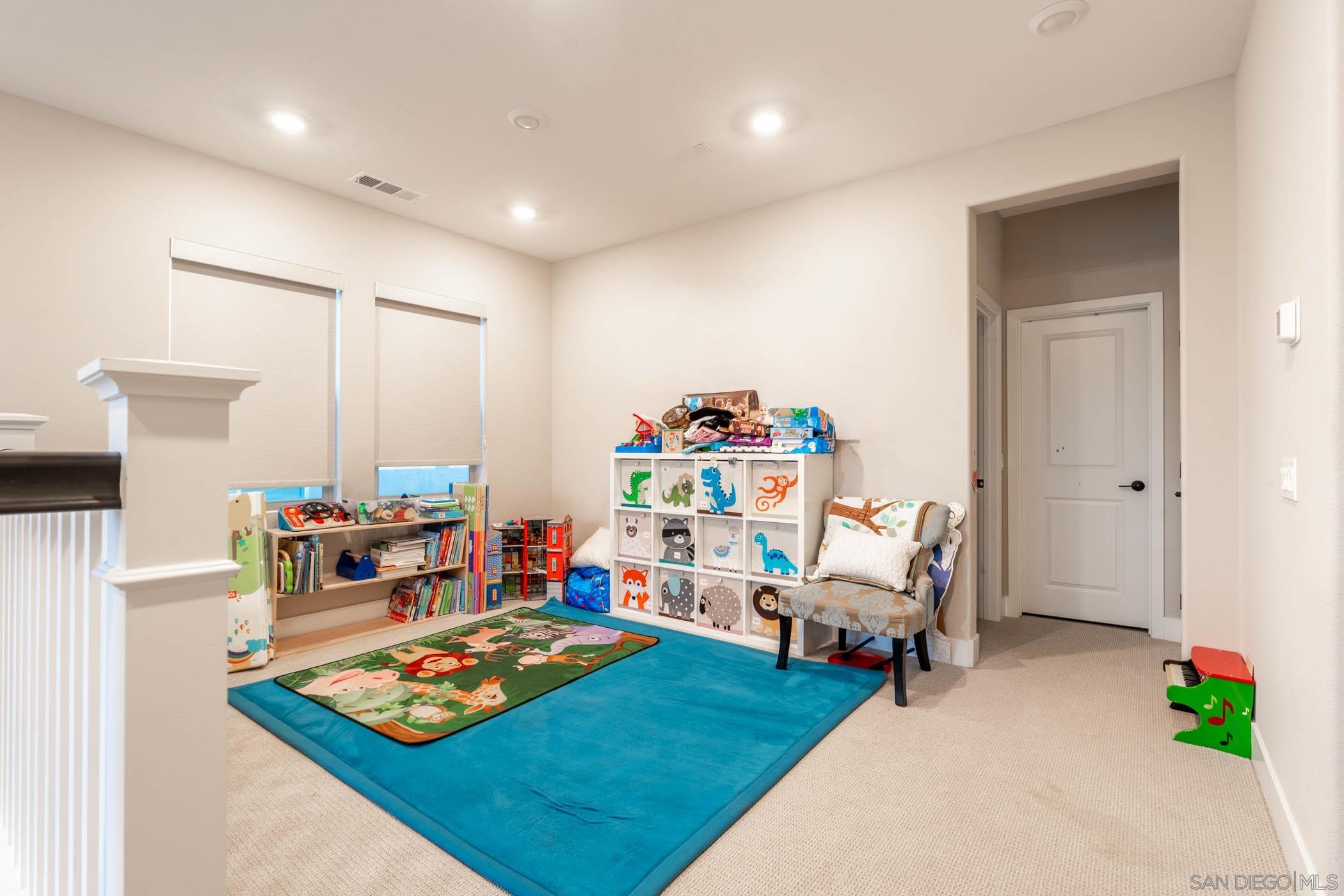 Detail Gallery Image 24 of 32 For 15581  Manley Way, San Diego,  CA 92127 - 4 Beds | 4 Baths