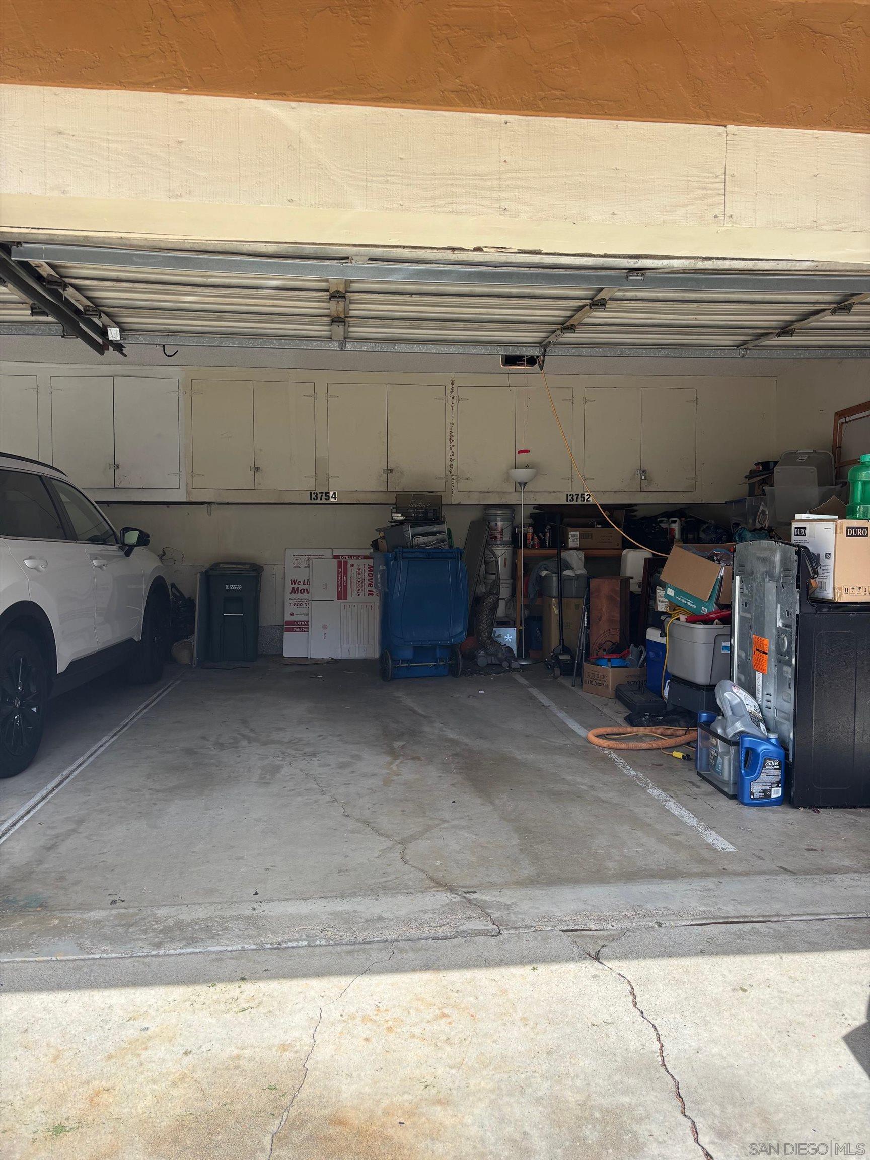 Detail Gallery Image 15 of 16 For 13754  Caminito Vizzini, San Diego,  CA 92129 - 3 Beds | 1/1 Baths