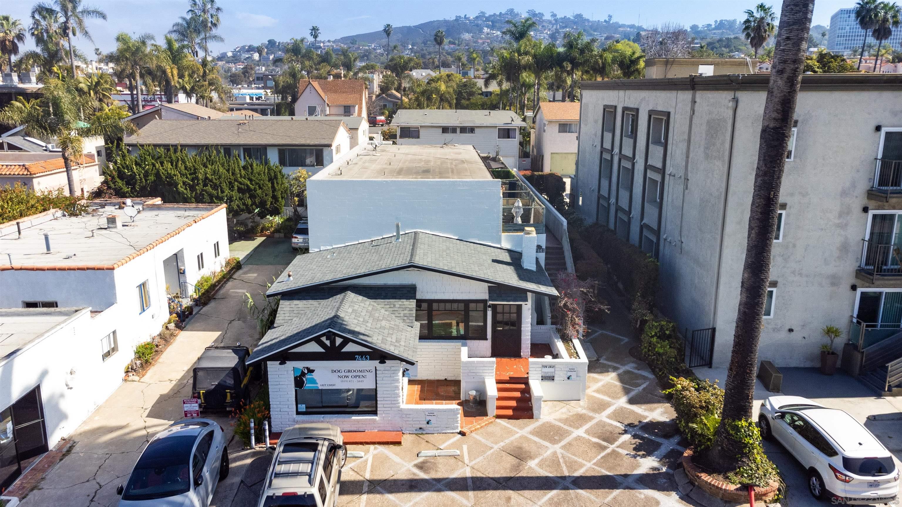 Detail Gallery Image 2 of 11 For 7441-43  La Jolla Blvd, La Jolla,  CA 92037 - – Beds | – Baths