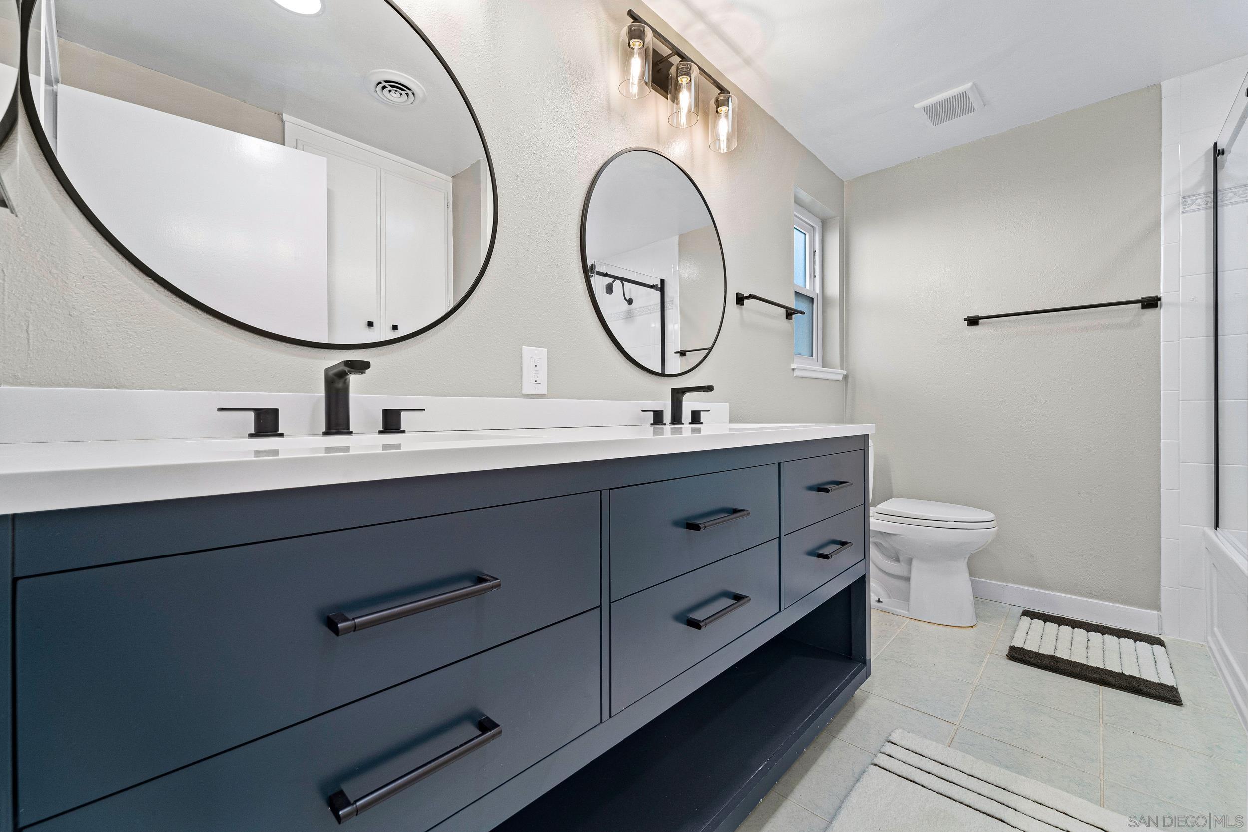 Detail Gallery Image 18 of 35 For 12424  Rios Road, San Diego,  CA 92128 - 2 Beds | 2 Baths