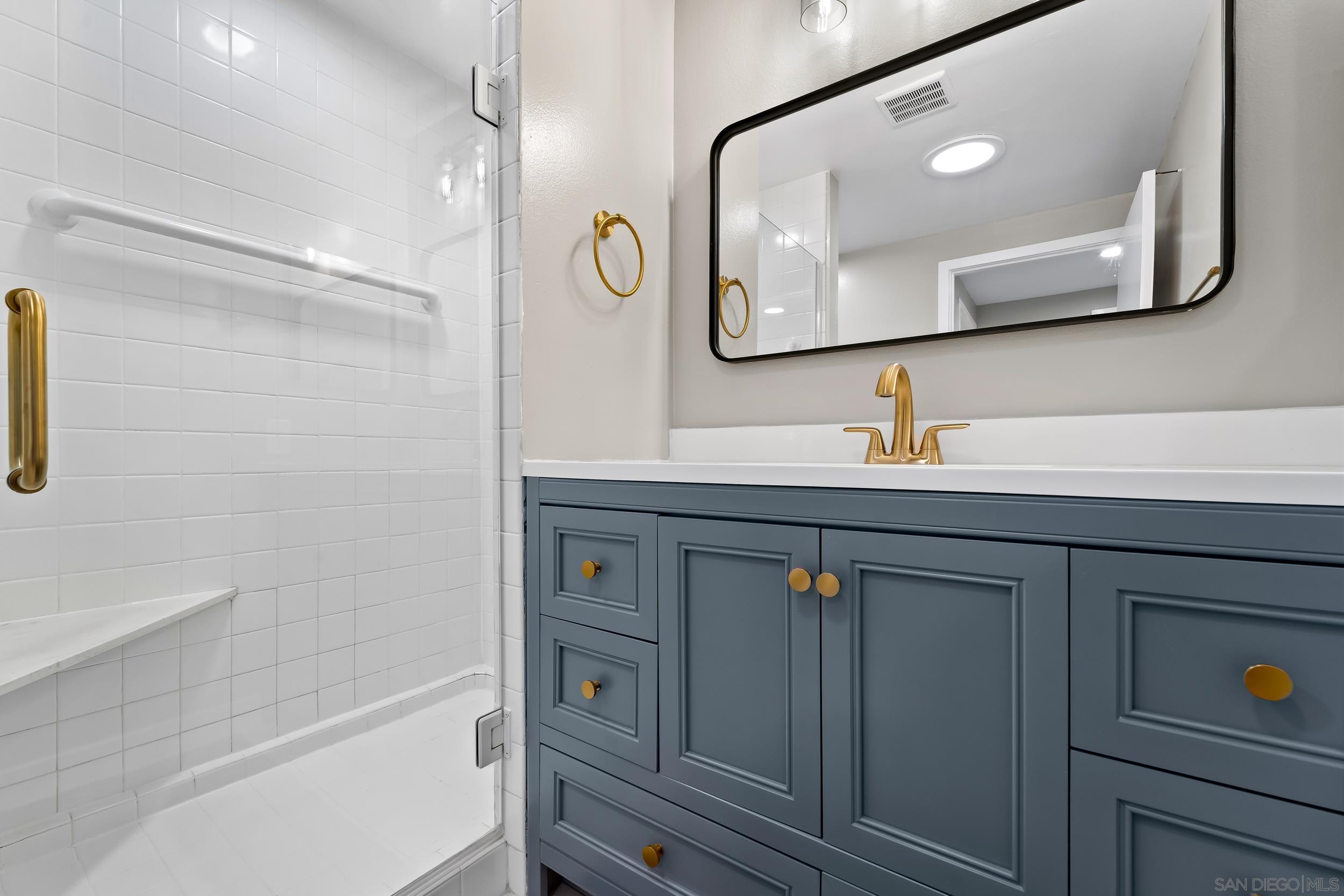 Detail Gallery Image 21 of 35 For 12424  Rios Road, San Diego,  CA 92128 - 2 Beds | 2 Baths