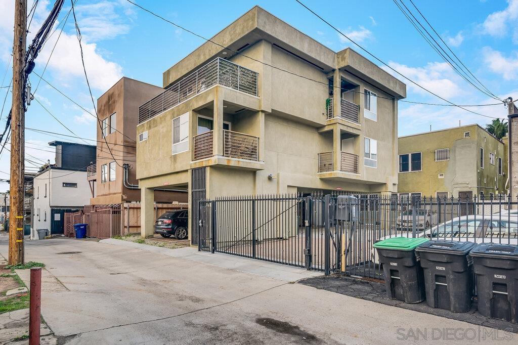 Detail Gallery Image 45 of 45 For 3574  4th Ave. (-80), San Diego,  CA 92103 - – Beds | – Baths