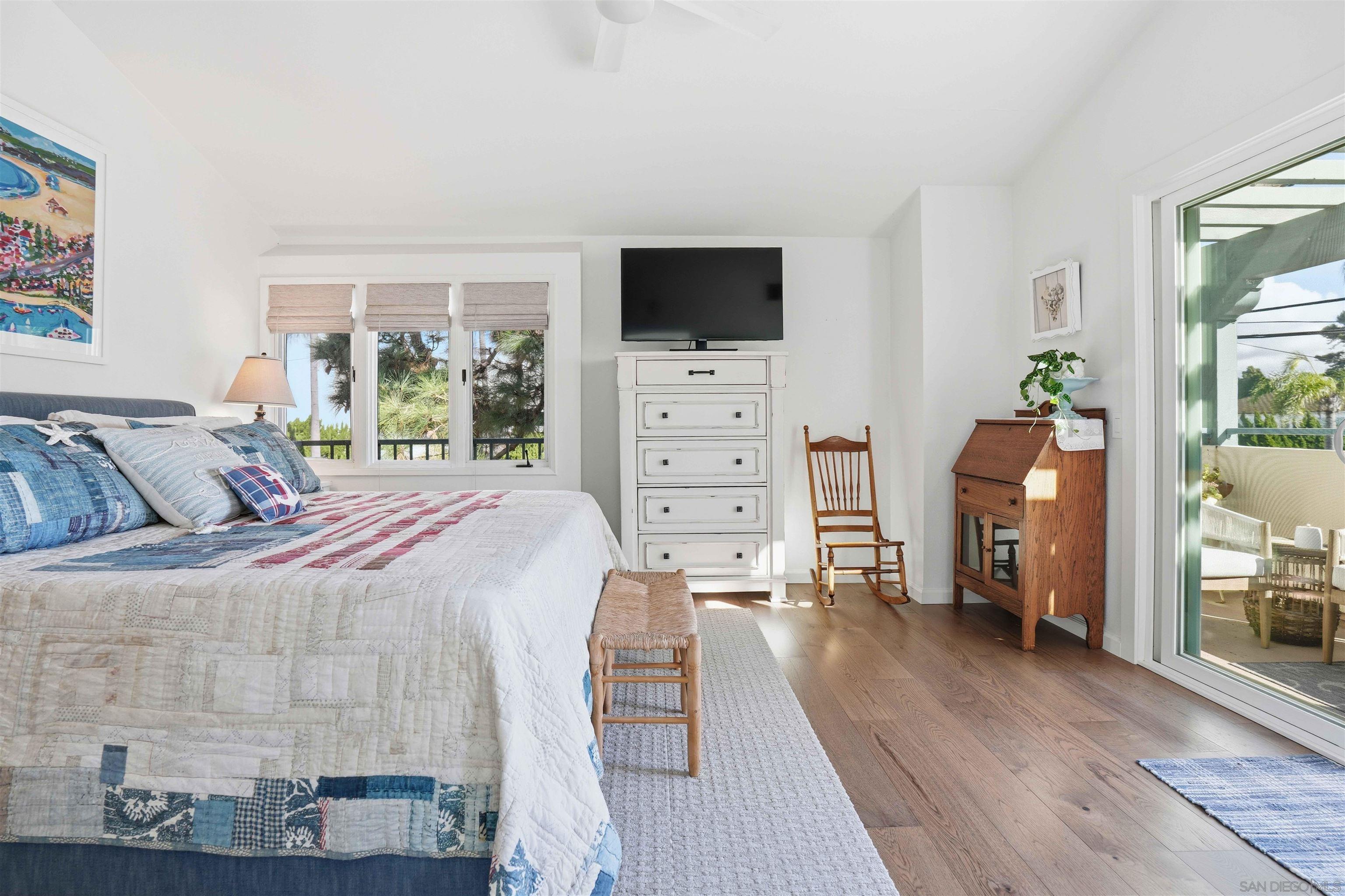 Detail Gallery Image 25 of 51 For 1210  7th Street, Coronado,  CA 92118 - 3 Beds | 3 Baths