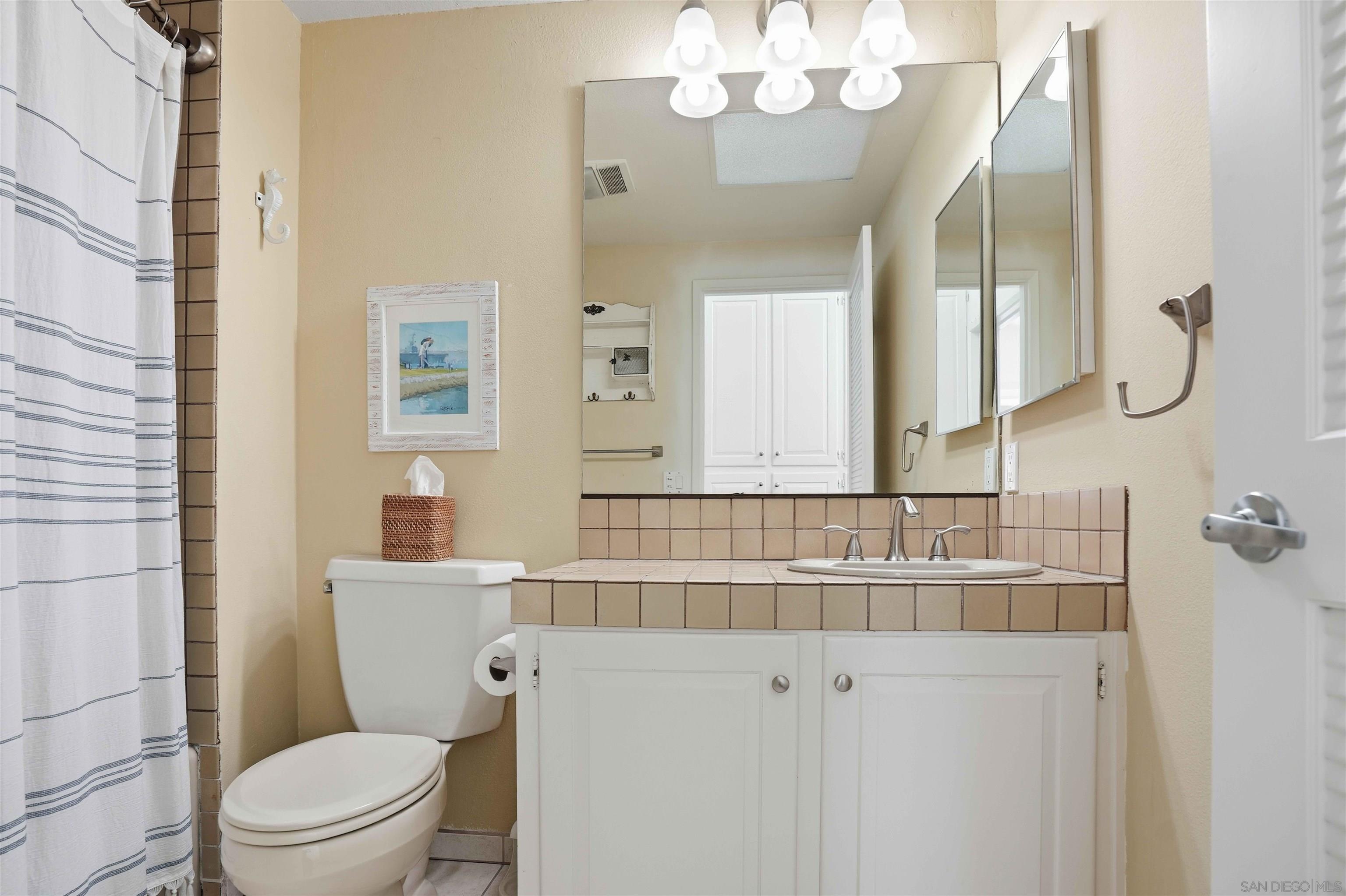 Detail Gallery Image 36 of 51 For 1210  7th Street, Coronado,  CA 92118 - 3 Beds | 3 Baths