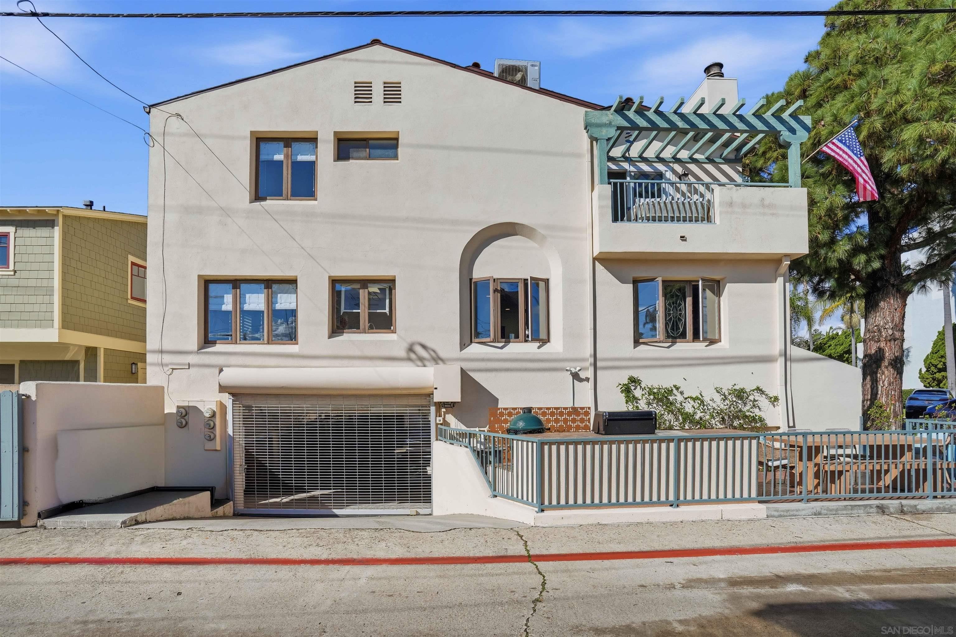 Detail Gallery Image 43 of 51 For 1210  7th Street, Coronado,  CA 92118 - 3 Beds | 3 Baths