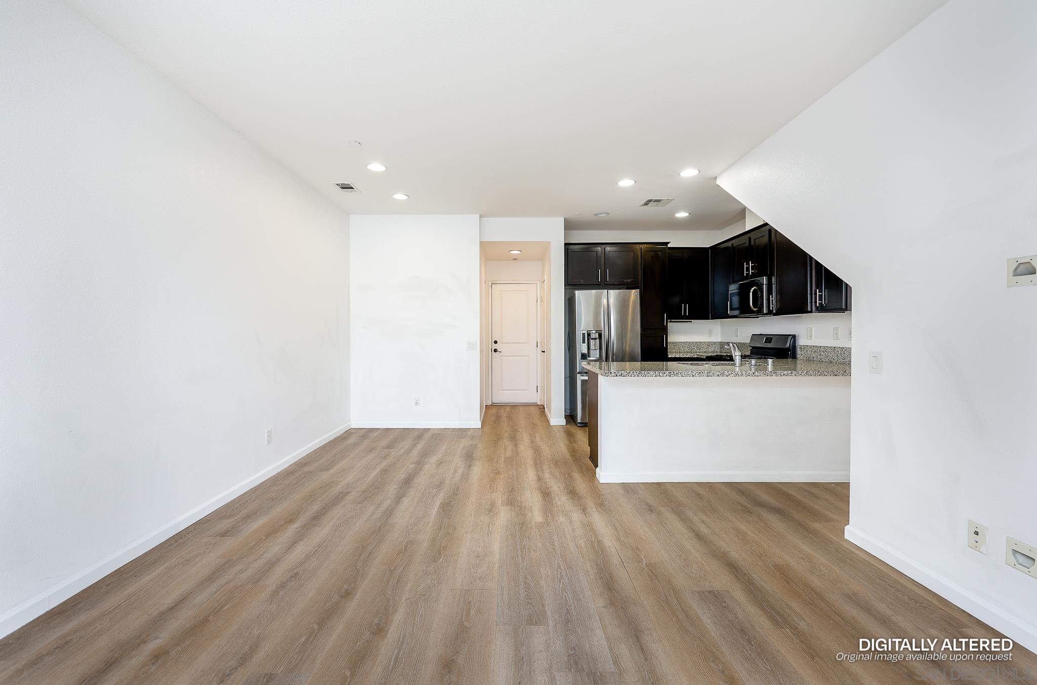 Detail Gallery Image 8 of 41 For 5422  Santa Alicia, San Diego,  CA 92154 - 3 Beds | 2/1 Baths