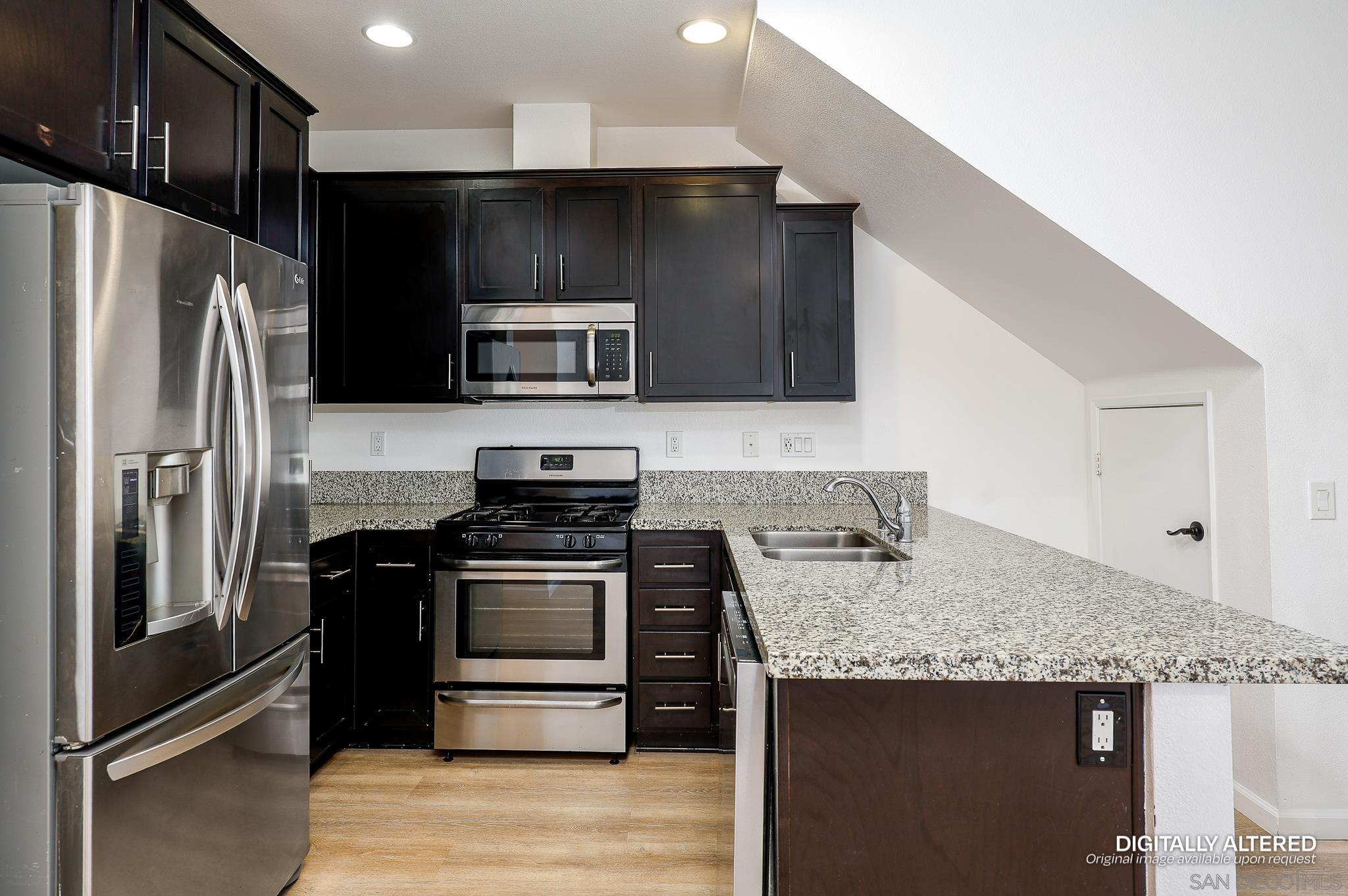 Detail Gallery Image 10 of 41 For 5422  Santa Alicia, San Diego,  CA 92154 - 3 Beds | 2/1 Baths