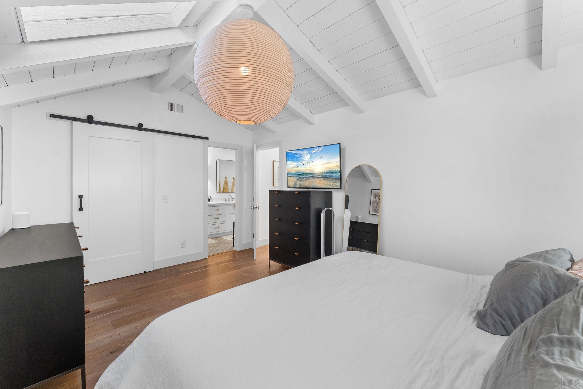Detail Gallery Image 14 of 28 For 144  Coop Ct., Encinitas,  CA 92024 - 2 Beds | 2/1 Baths