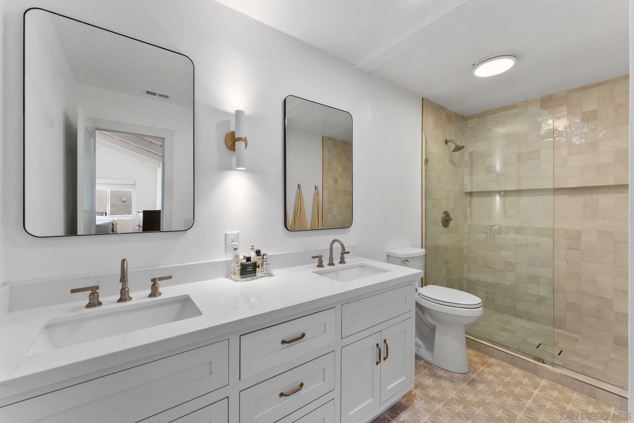 Detail Gallery Image 15 of 28 For 144  Coop Ct., Encinitas,  CA 92024 - 2 Beds | 2/1 Baths