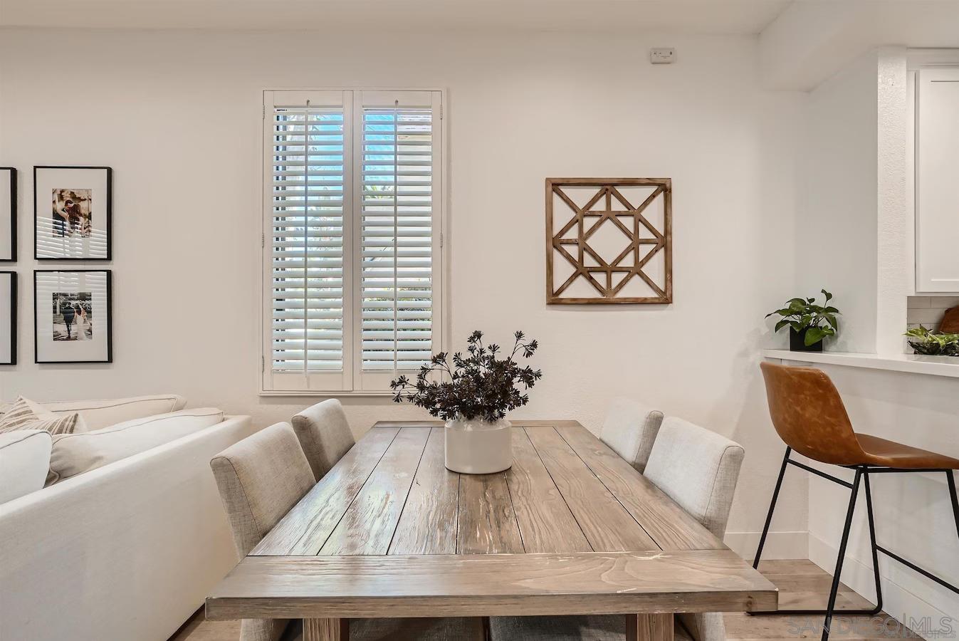 Detail Gallery Image 8 of 25 For 2218  River Run Dr  104, San Diego,  CA 92108 - 1 Beds | 1 Baths