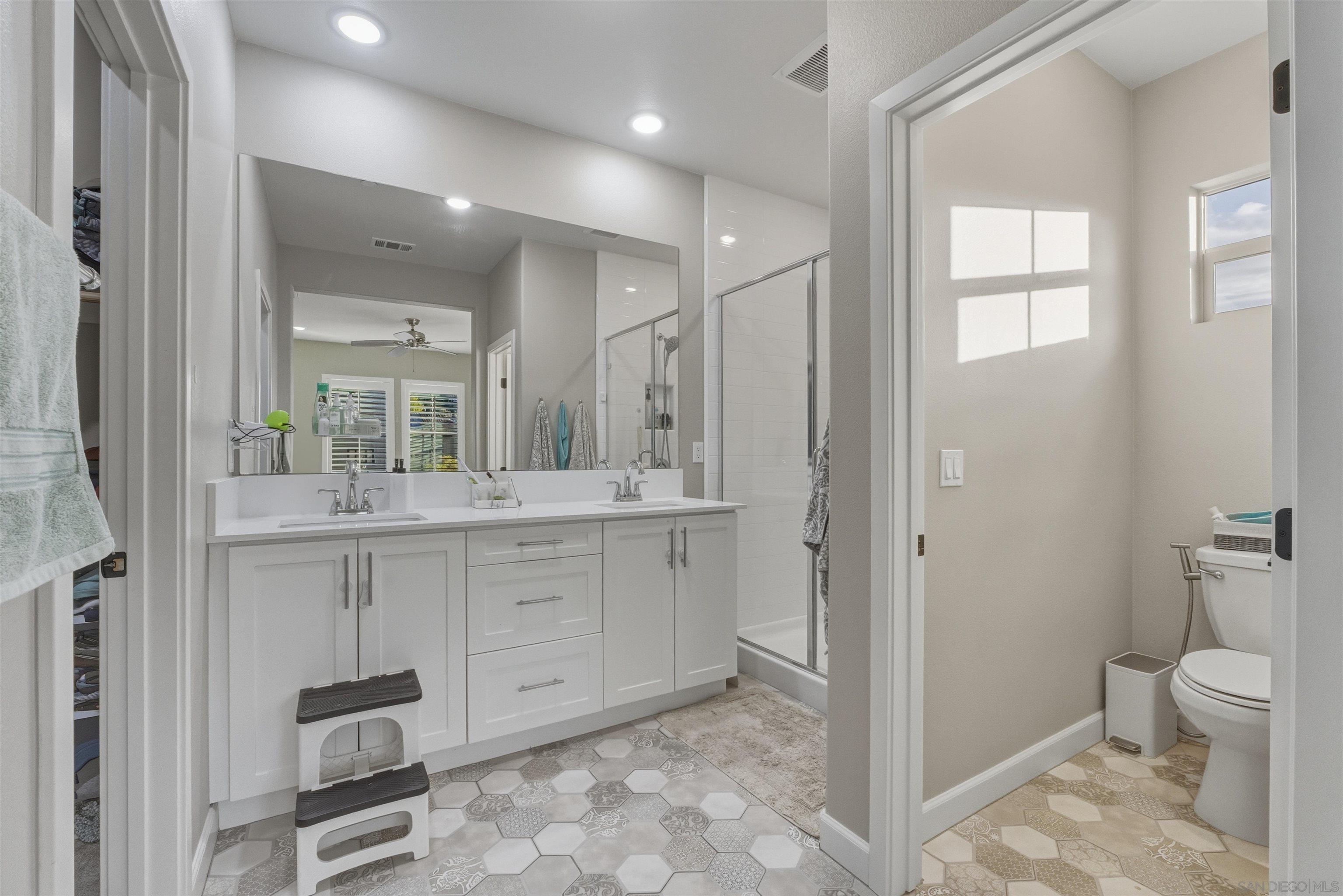 Detail Gallery Image 19 of 33 For 10849  Blake Way, San Diego,  CA 92129 - 3 Beds | 2 Baths
