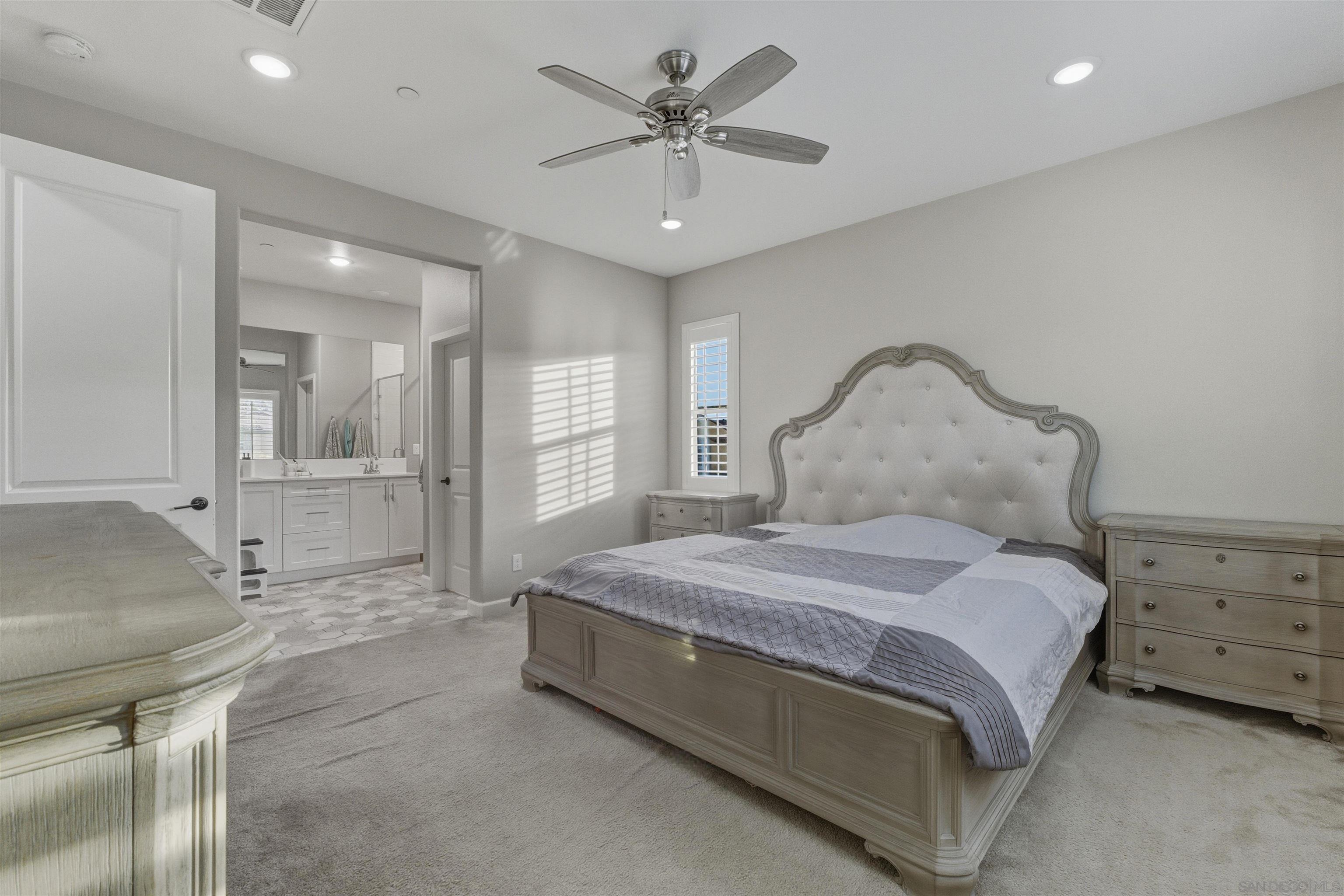 Detail Gallery Image 20 of 33 For 10849  Blake Way, San Diego,  CA 92129 - 3 Beds | 2 Baths