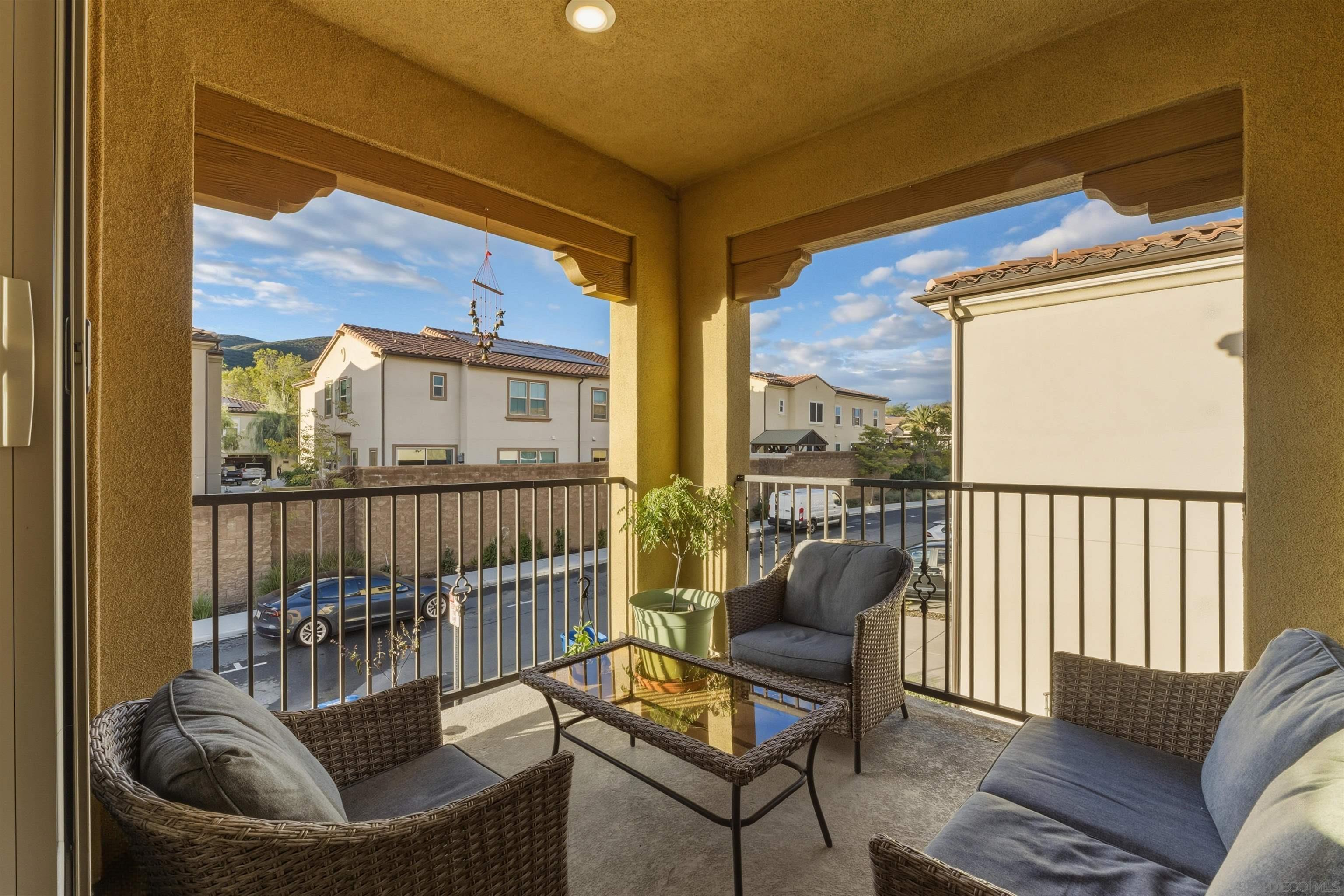 Detail Gallery Image 23 of 33 For 10849  Blake Way, San Diego,  CA 92129 - 3 Beds | 2 Baths