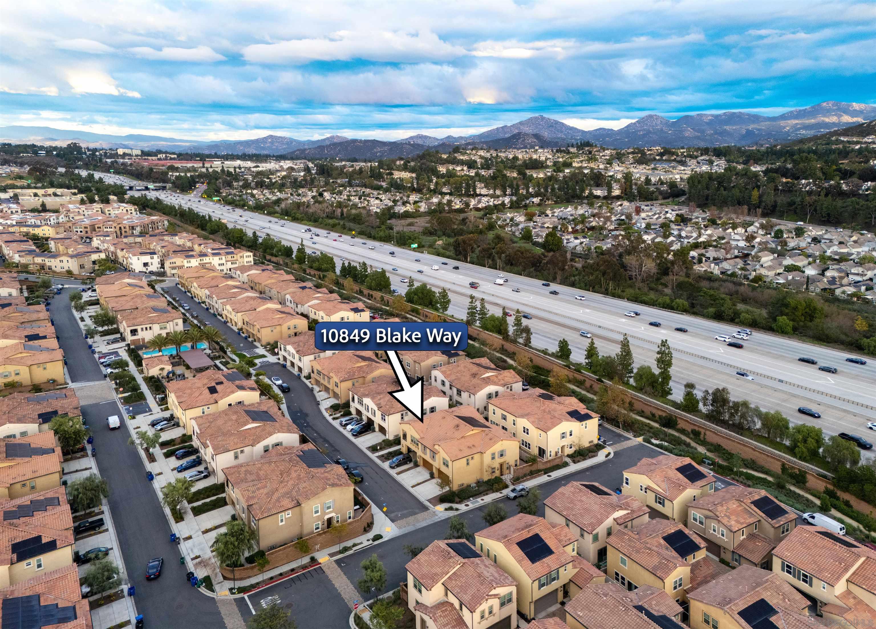 Detail Gallery Image 27 of 33 For 10849  Blake Way, San Diego,  CA 92129 - 3 Beds | 2 Baths