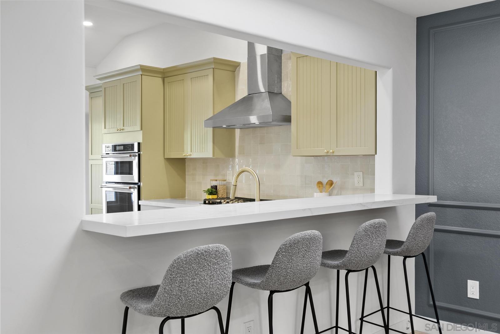 Detail Gallery Image 17 of 35 For 4710  Cordoba Way, Oceanside,  CA 92056 - 2 Beds | 2 Baths