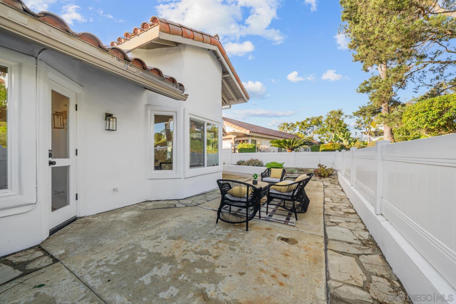 Detail Gallery Image 28 of 35 For 4710  Cordoba Way, Oceanside,  CA 92056 - 2 Beds | 2 Baths