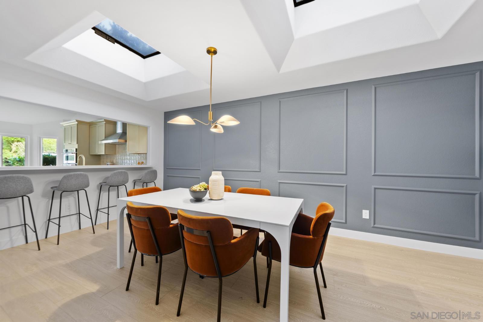 Detail Gallery Image 10 of 35 For 4710  Cordoba Way, Oceanside,  CA 92056 - 2 Beds | 2 Baths