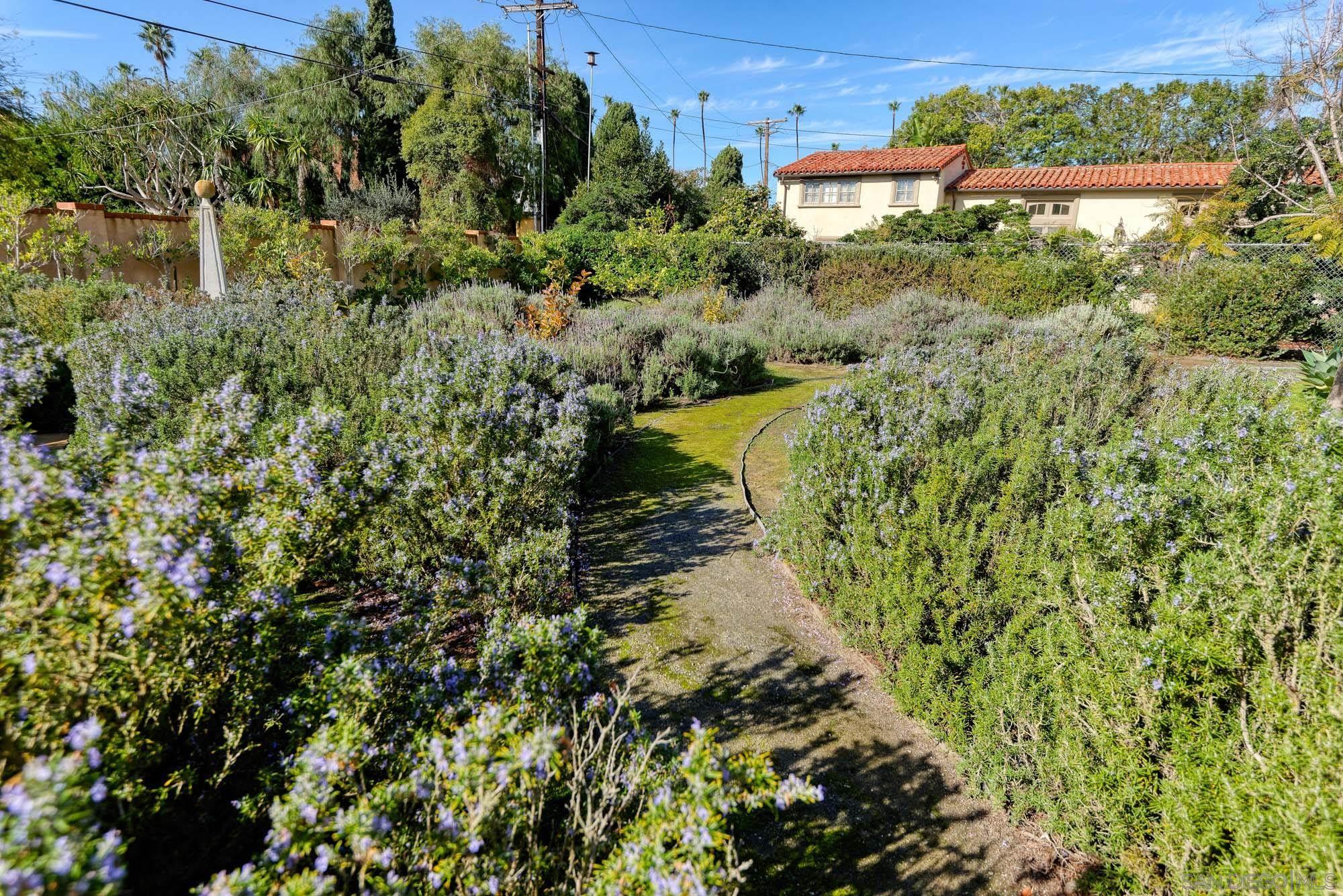 Detail Gallery Image 19 of 22 For 6122  Vista De La Mesa, La Jolla,  CA 92037 - 2 Beds | 2 Baths