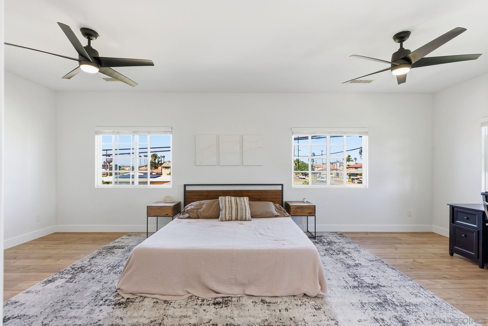 Detail Gallery Image 23 of 32 For 908  Florence St, Imperial Beach,  CA 91932 - 4 Beds | 2/1 Baths