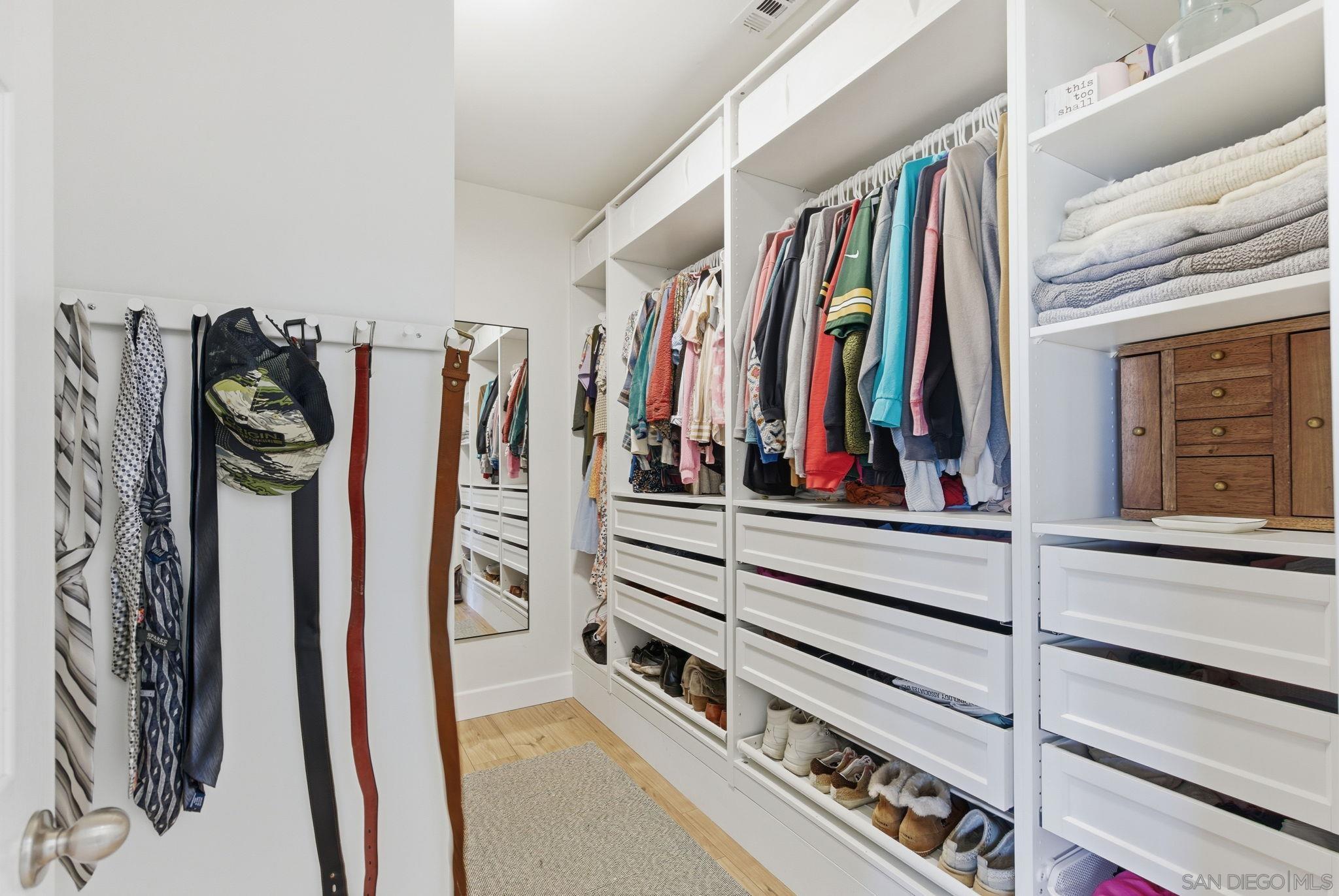 Detail Gallery Image 28 of 32 For 908  Florence St, Imperial Beach,  CA 91932 - 4 Beds | 2/1 Baths