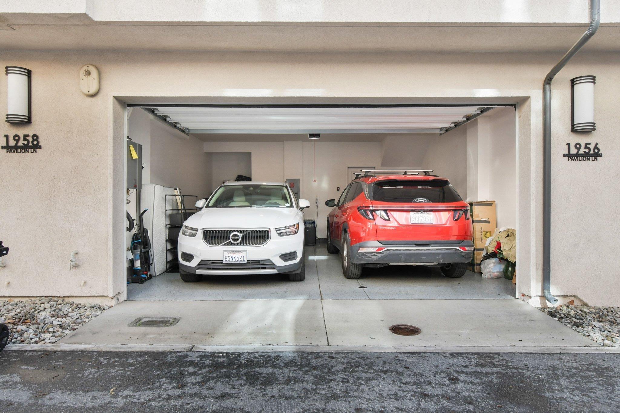 Detail Gallery Image 32 of 40 For 1956  Pavilion Ln, Chula Vista,  CA 91915 - 4 Beds | 3/1 Baths