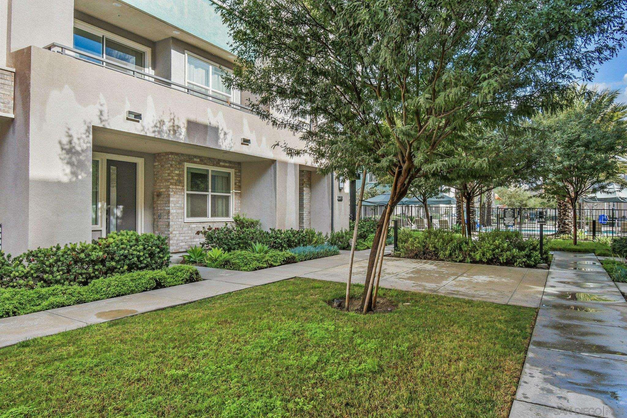 Detail Gallery Image 33 of 40 For 1956  Pavilion Ln, Chula Vista,  CA 91915 - 4 Beds | 3/1 Baths