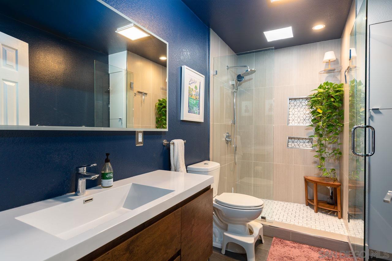 Detail Gallery Image 9 of 14 For 3983  Normal  #4,  San Diego,  CA 92103 - 2 Beds | 2 Baths