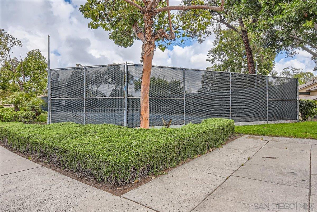 Detail Gallery Image 29 of 34 For 5364  Caminito Velasquez, San Diego,  CA 92124 - 3 Beds | 2/1 Baths