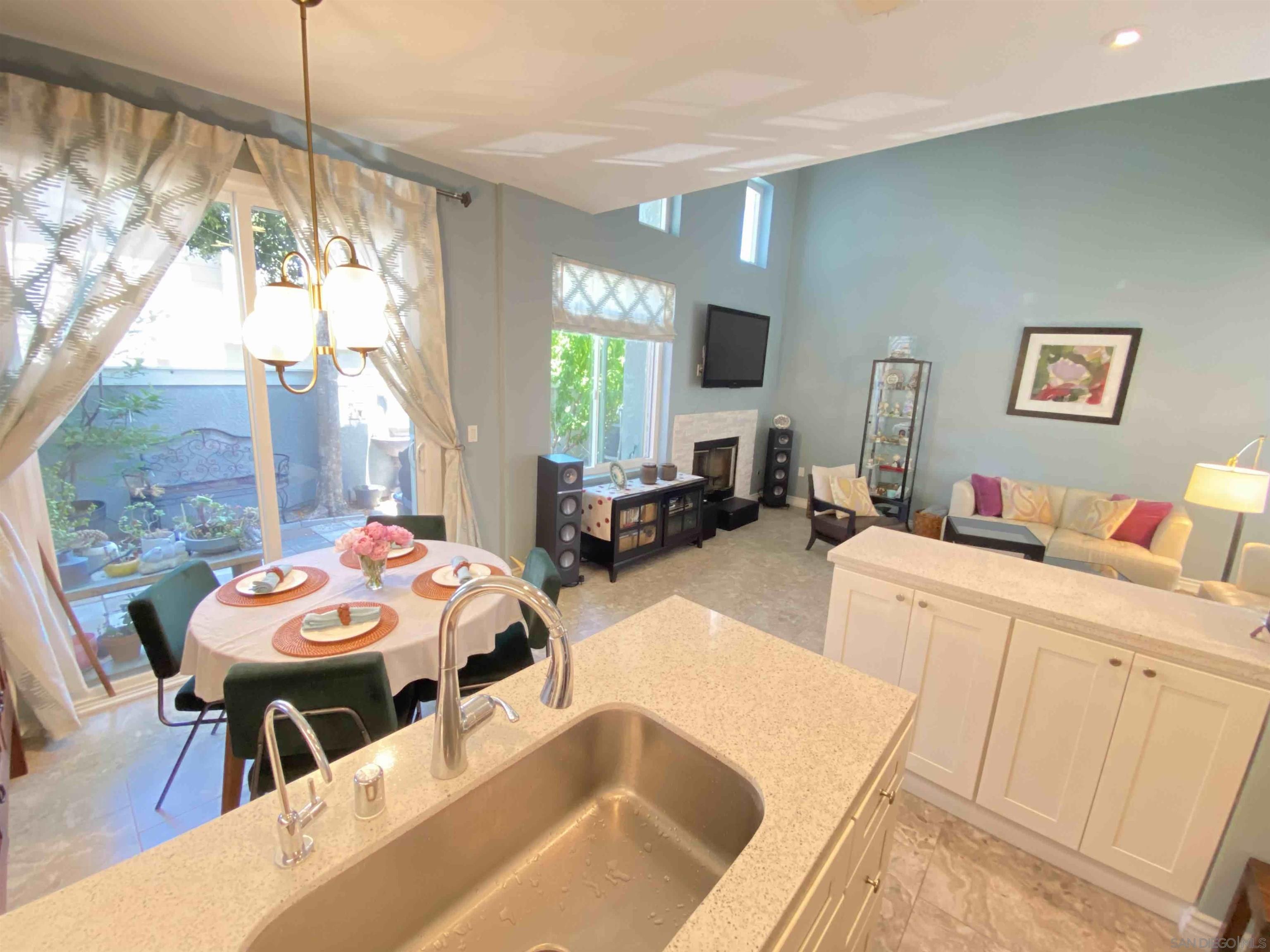 Detail Gallery Image 15 of 32 For 13319  Kibbings Rd, San Diego,  CA 92130 - 3 Beds | 2/1 Baths