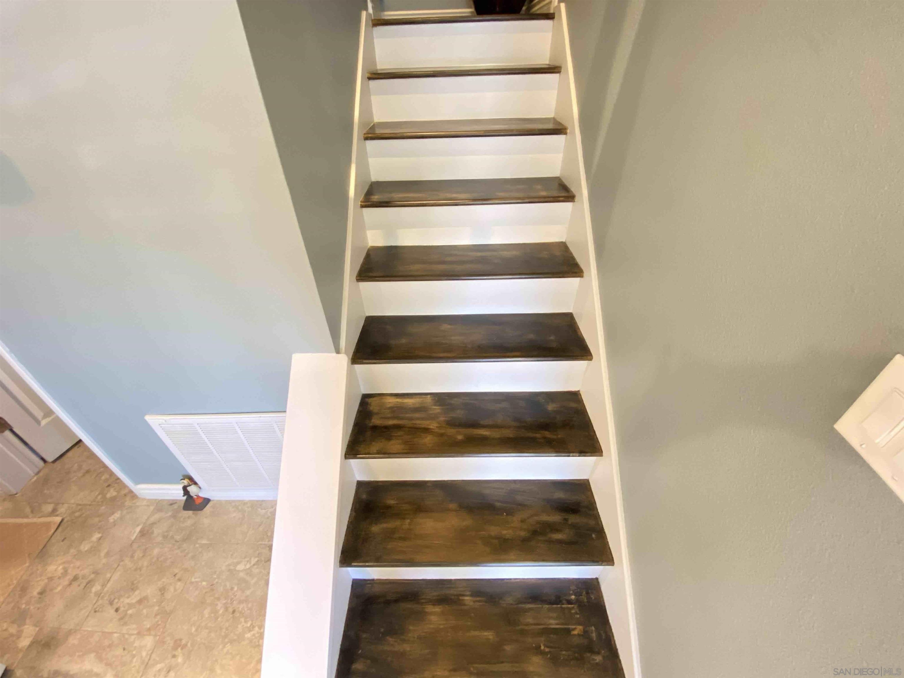 Detail Gallery Image 21 of 32 For 13319  Kibbings Rd, San Diego,  CA 92130 - 3 Beds | 2/1 Baths