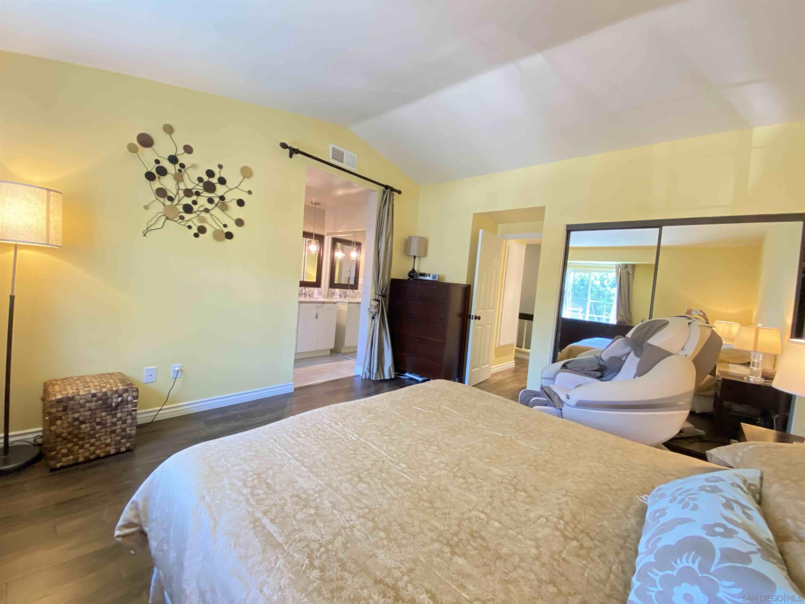 Detail Gallery Image 24 of 32 For 13319  Kibbings Rd, San Diego,  CA 92130 - 3 Beds | 2/1 Baths