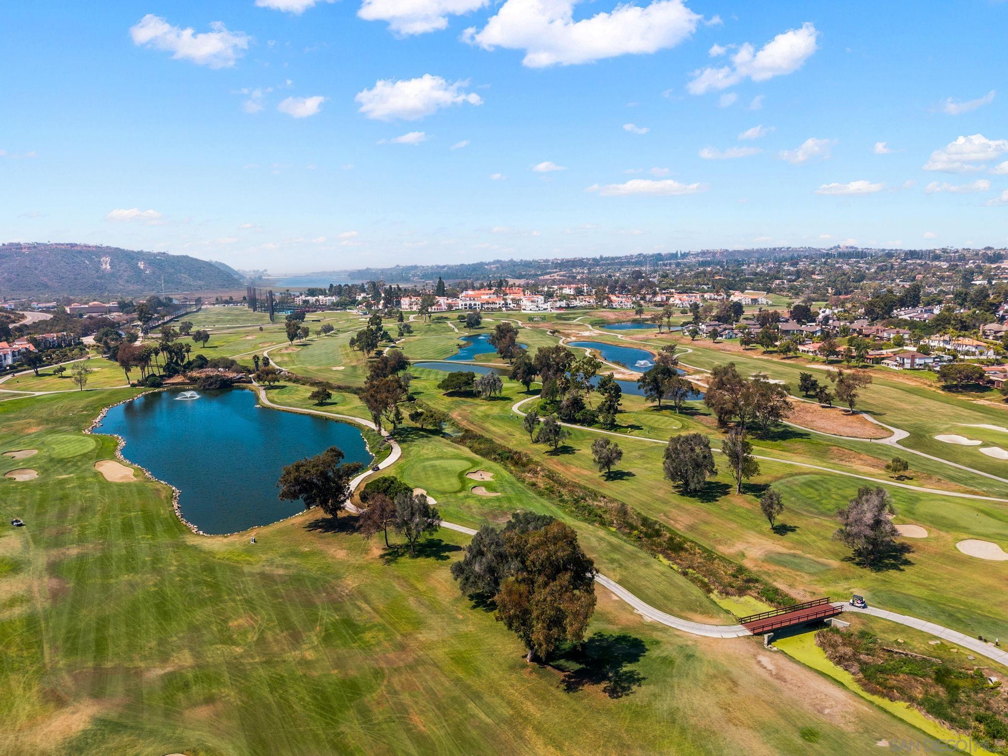 Detail Gallery Image 27 of 28 For 2533  Navarra Dr  2a,  Carlsbad,  CA 92009 - 2 Beds | 2 Baths
