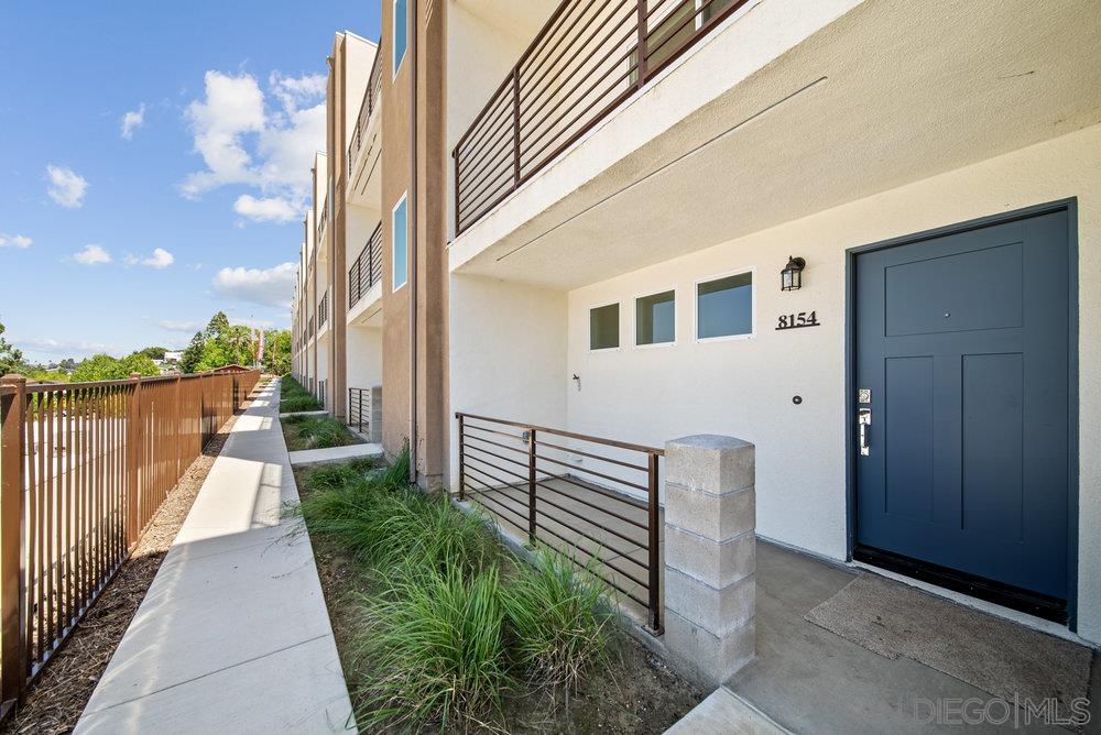 Detail Gallery Image 2 of 52 For 8154  Golden Ave, Lemon Grove,  CA 91945 - 3 Beds | 3 Baths