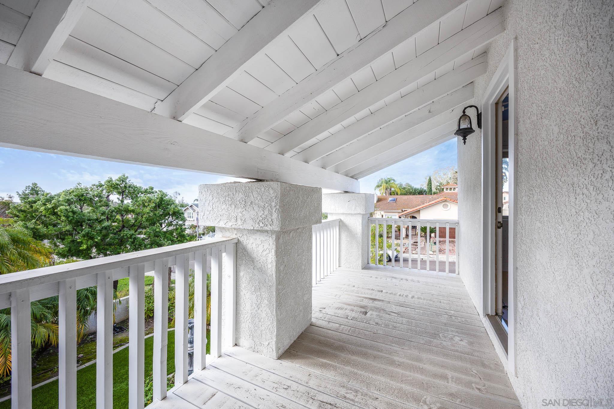 Front Image Thumbnail for SD2600423