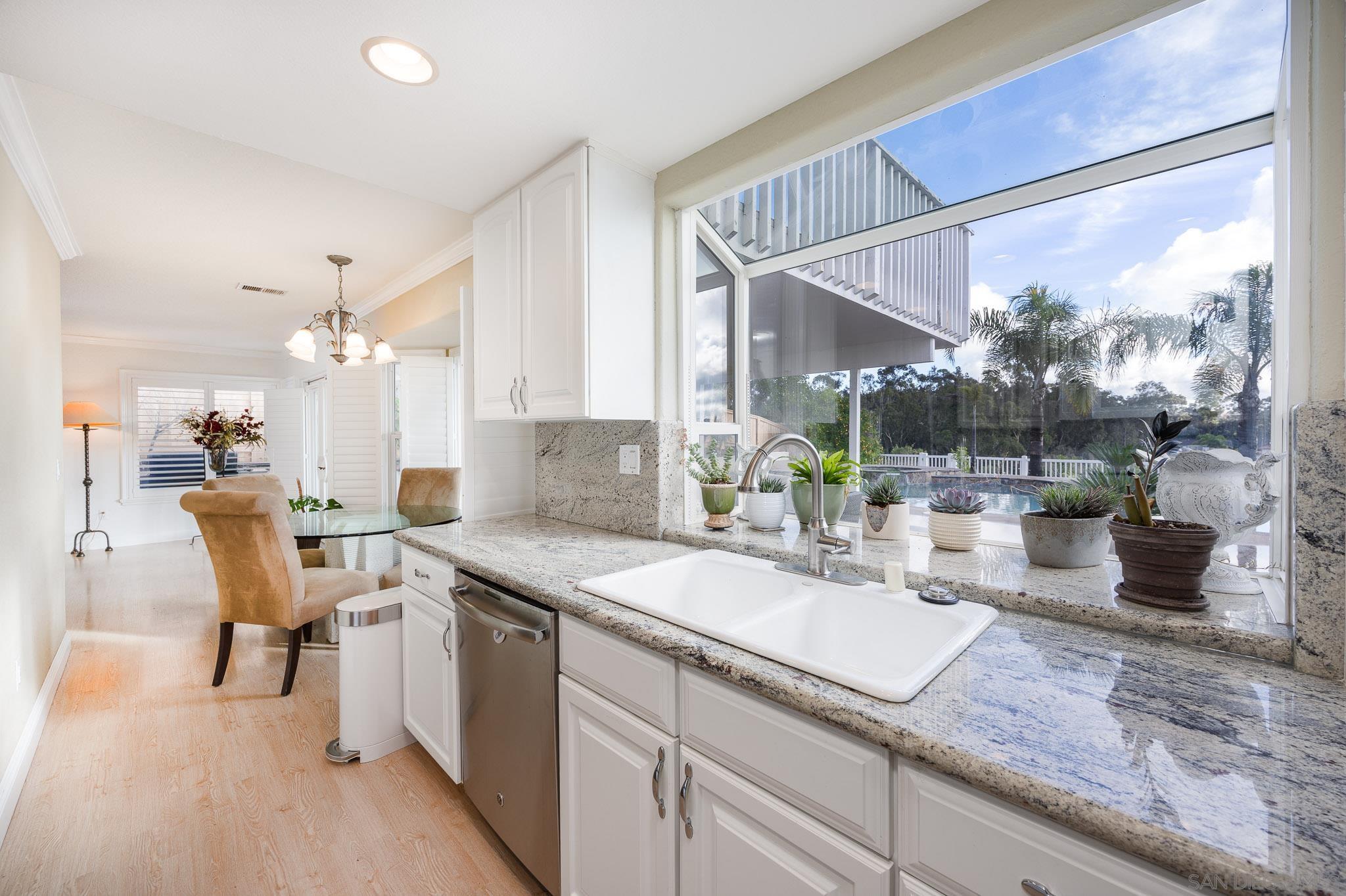 Detail Gallery Image 13 of 43 For 10905  Elderwood Rd, San Diego,  CA 92131 - 4 Beds | 2/1 Baths