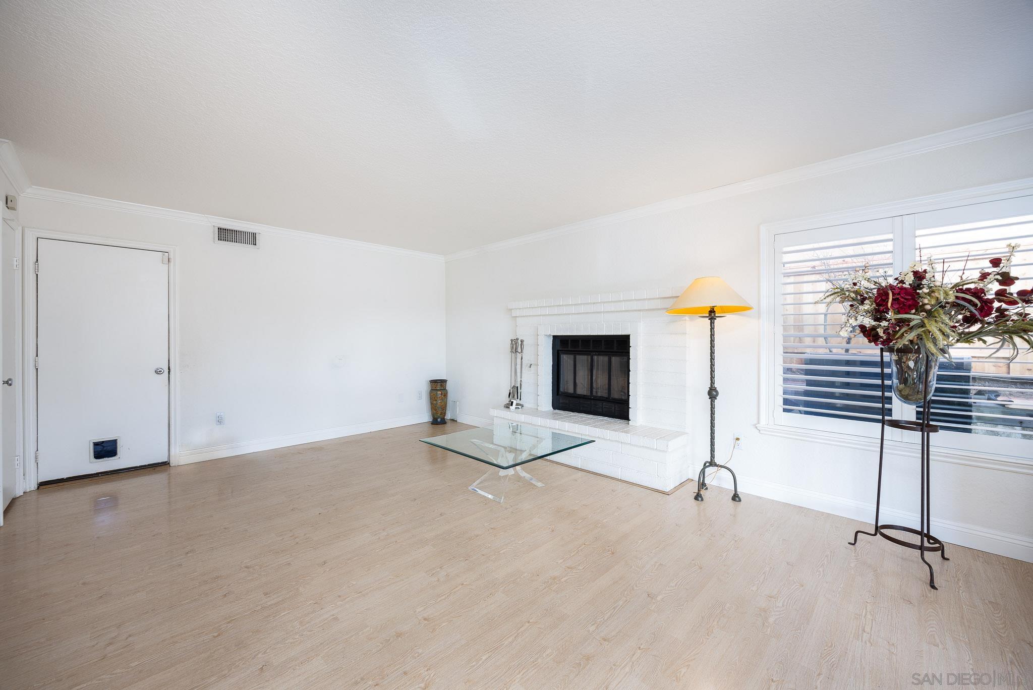 Detail Gallery Image 16 of 43 For 10905  Elderwood Rd, San Diego,  CA 92131 - 4 Beds | 2/1 Baths