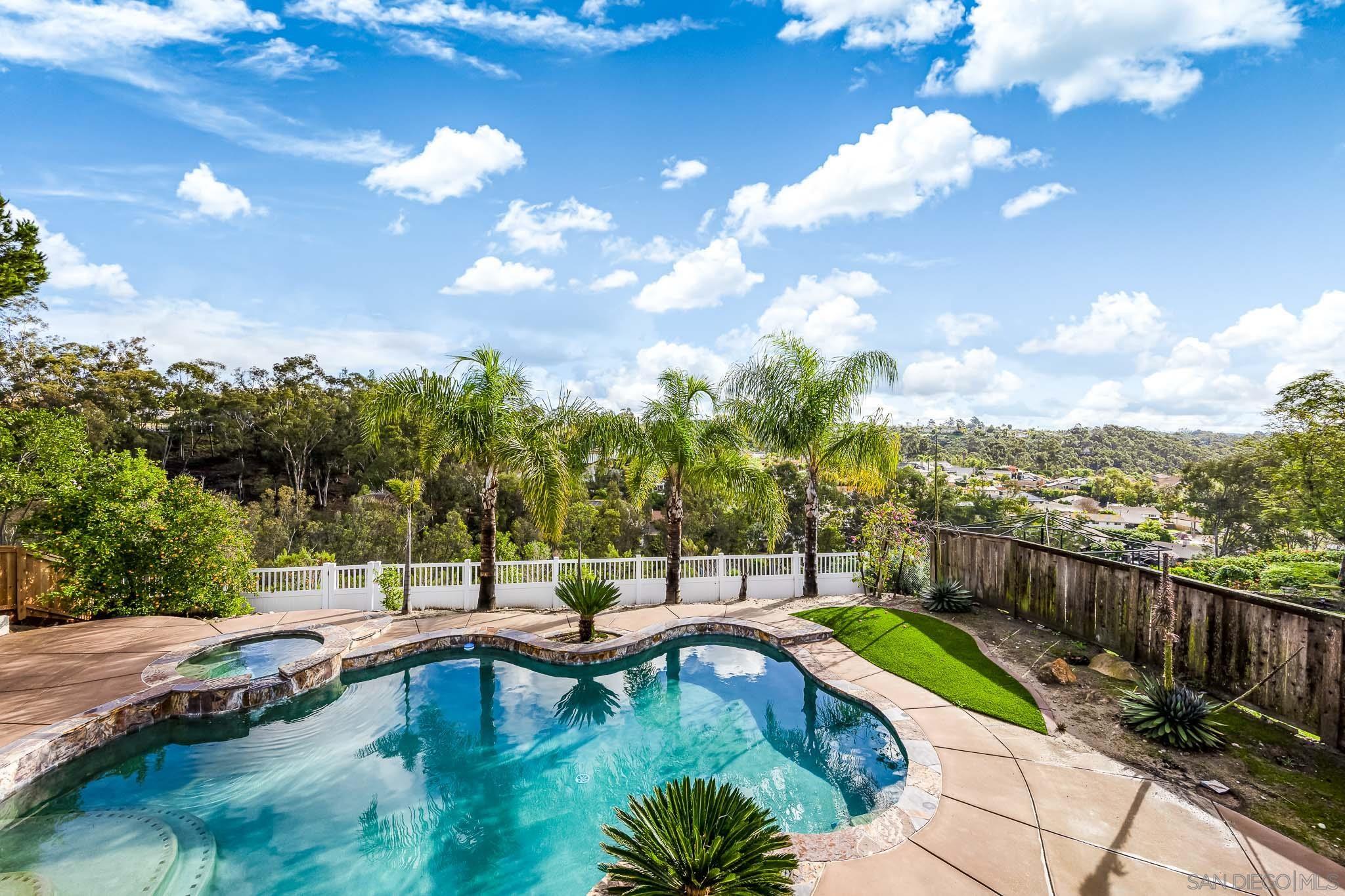 Detail Gallery Image 39 of 43 For 10905  Elderwood Rd, San Diego,  CA 92131 - 4 Beds | 2/1 Baths