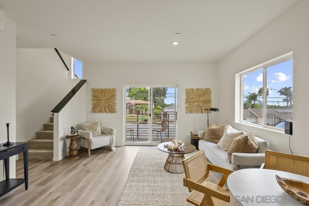 Detail Gallery Image 6 of 54 For 8182  Golden Ave, Lemon Grove,  CA 91945 - 3 Beds | 3 Baths