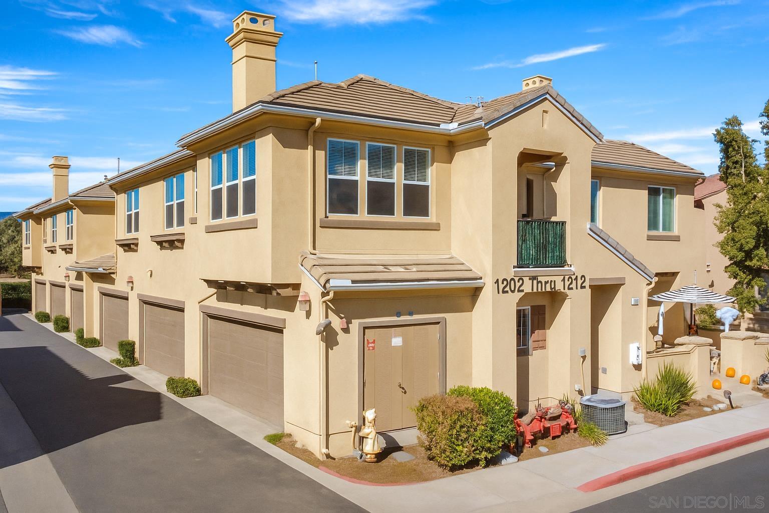 Detail Gallery Image 2 of 33 For 1800 E Lakeshore 1212, Lake Elsinore,  CA 92530 - 2 Beds | 2 Baths