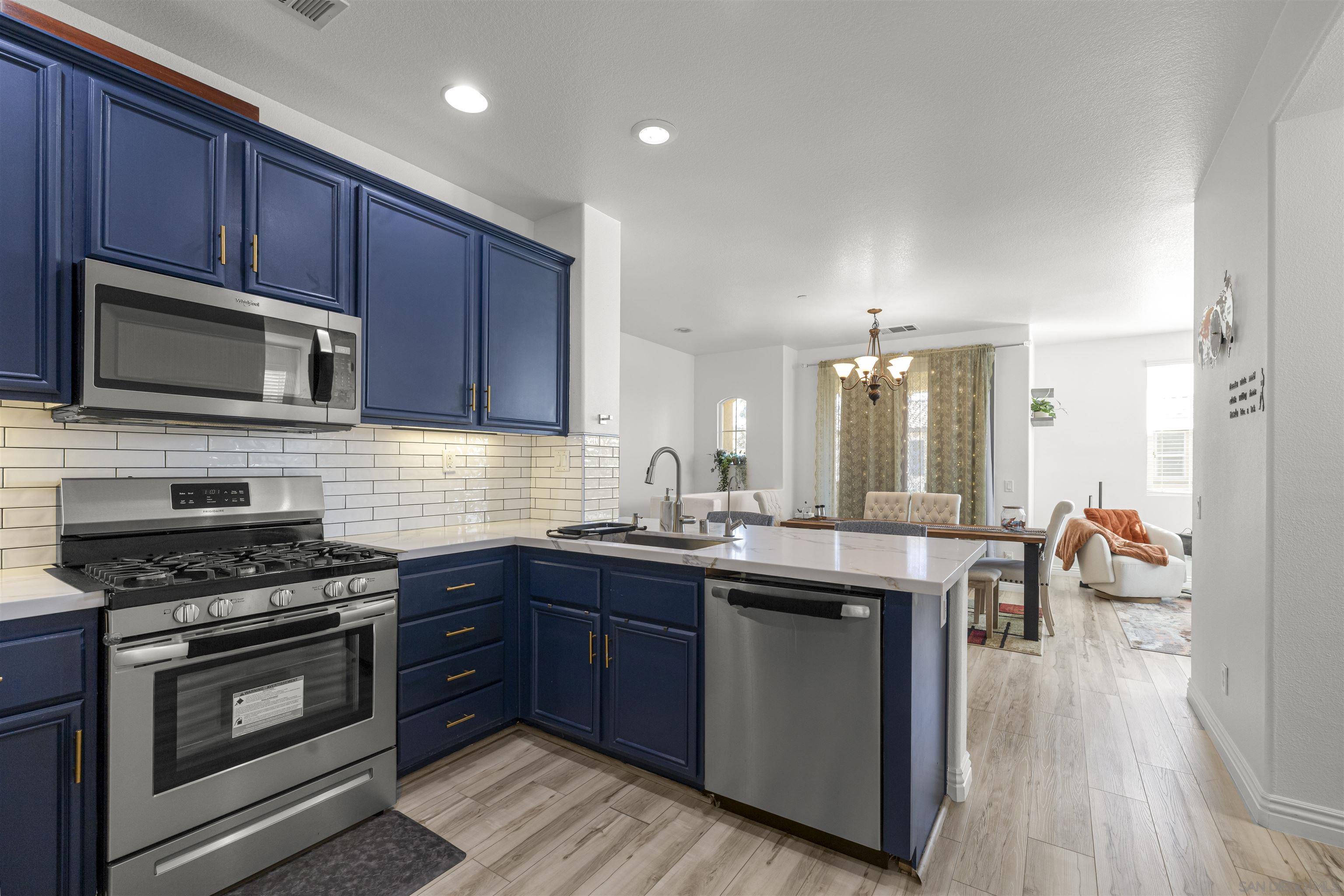 Detail Gallery Image 13 of 33 For 1800 E Lakeshore 1212, Lake Elsinore,  CA 92530 - 2 Beds | 2 Baths